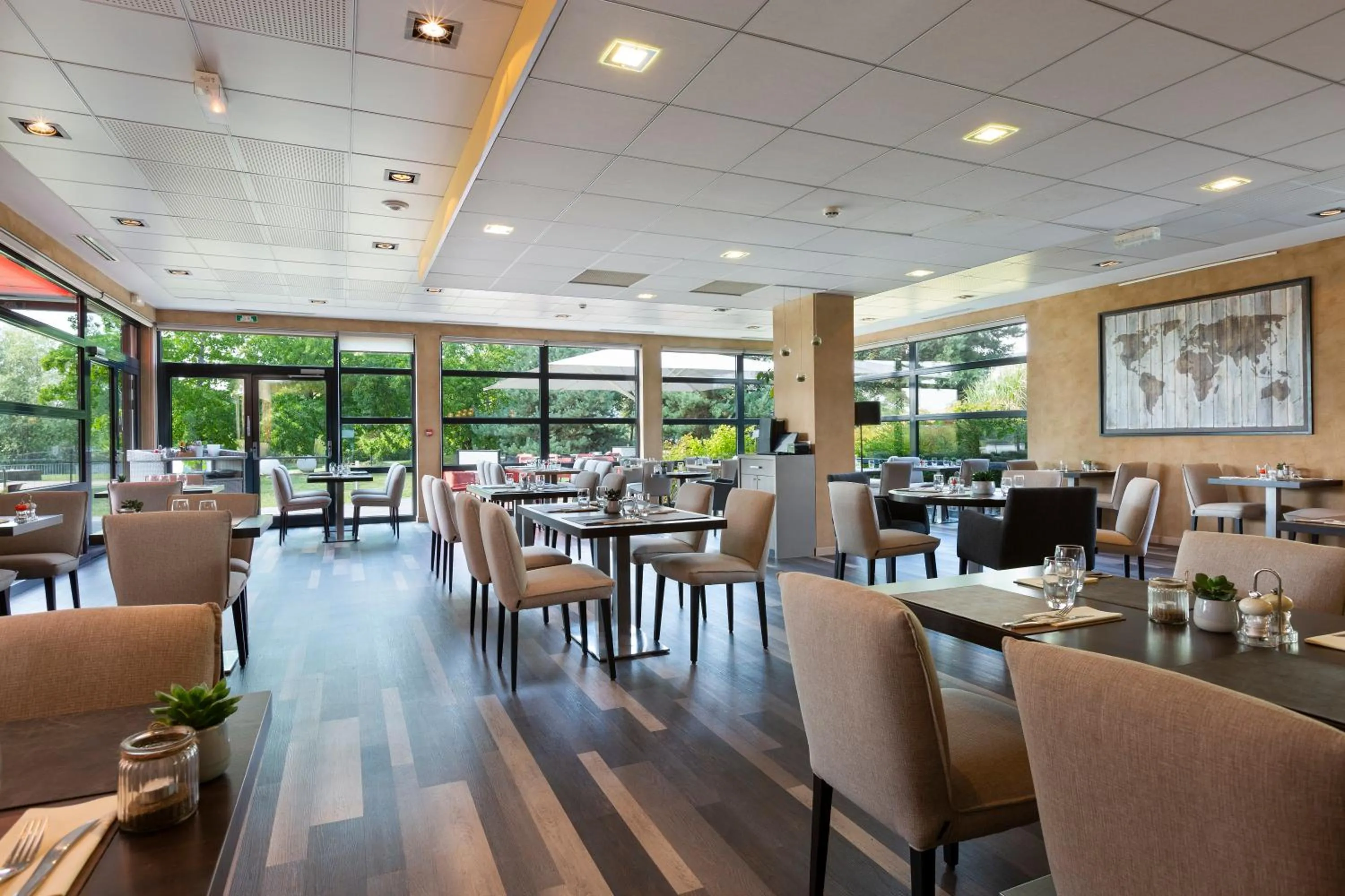 Restaurant/places to eat in Holiday Inn - Strasbourg - Nord by IHG