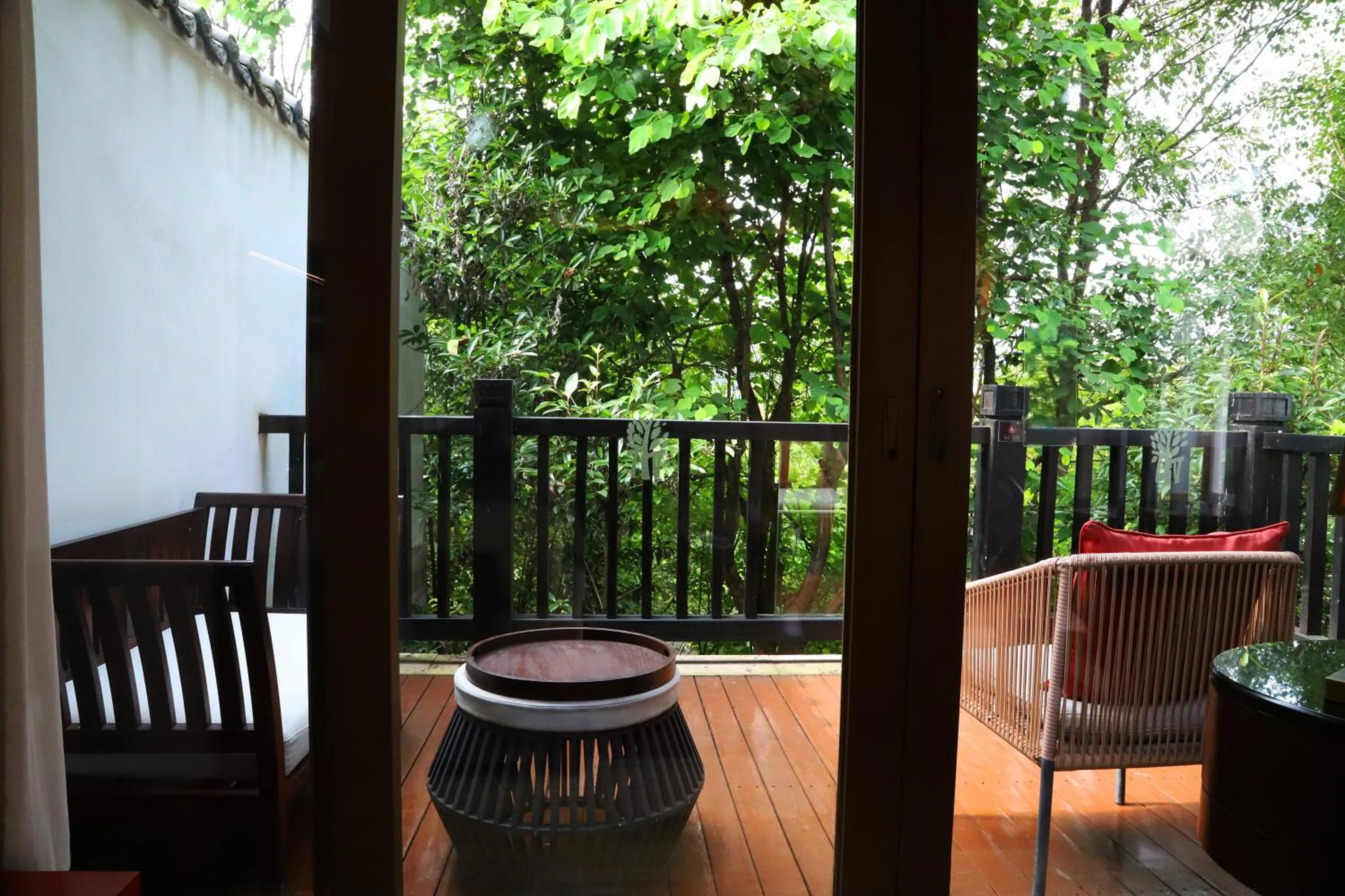 Balcony/Terrace in Banyan Tree Chongqing Beibei