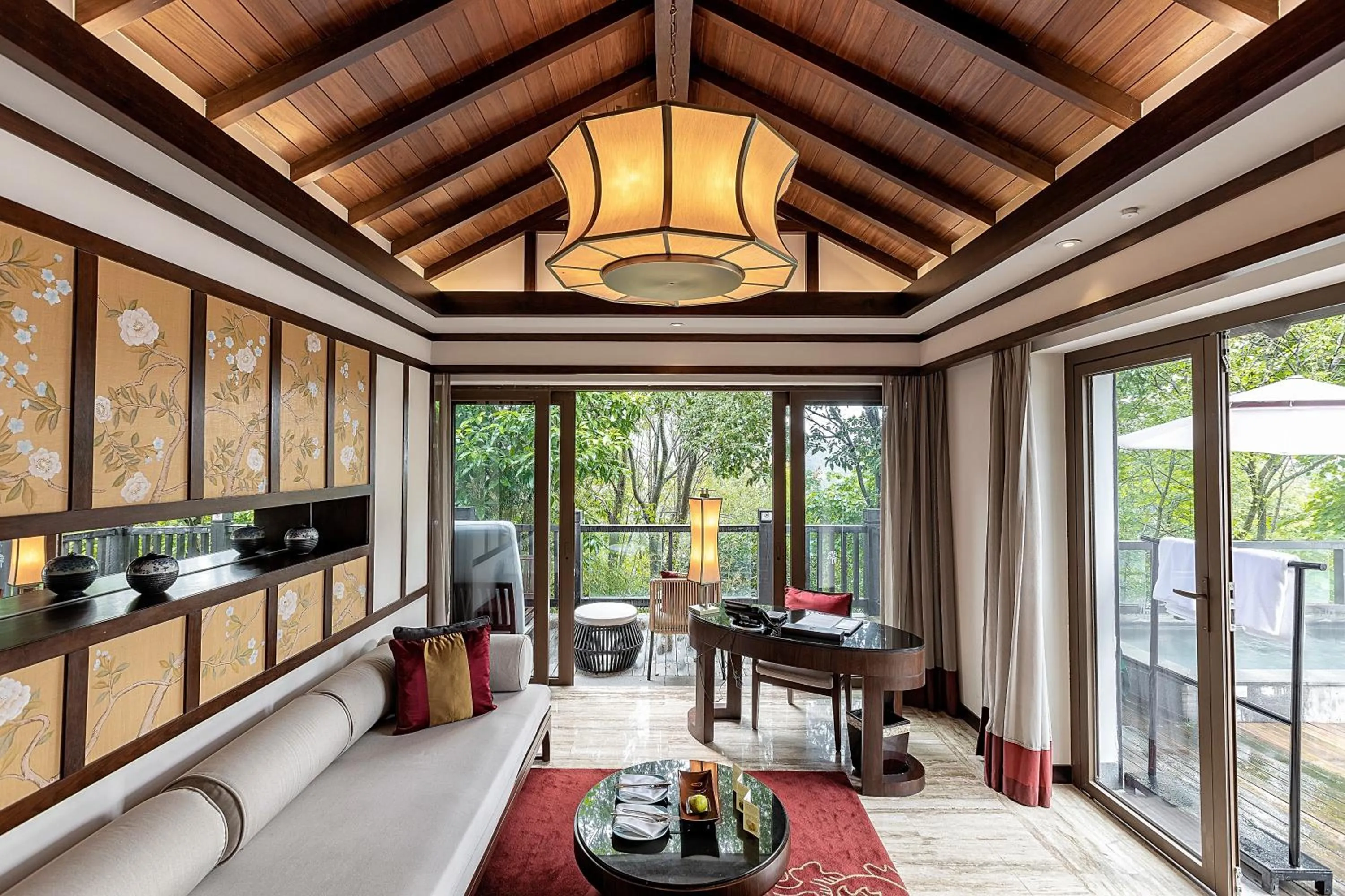 Balcony/Terrace in Banyan Tree Chongqing Beibei