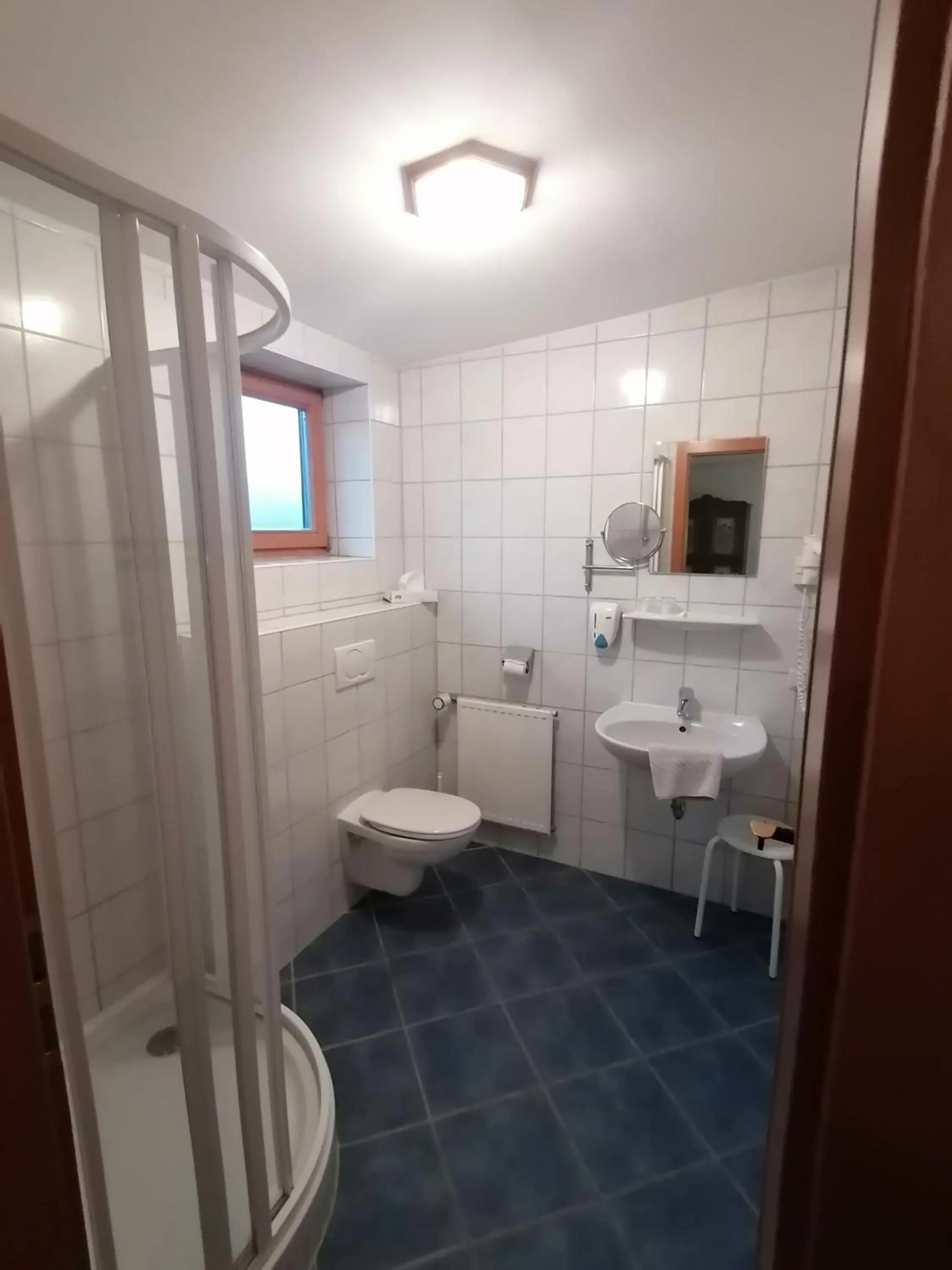 Shower in Landhotel Oberwengerhof