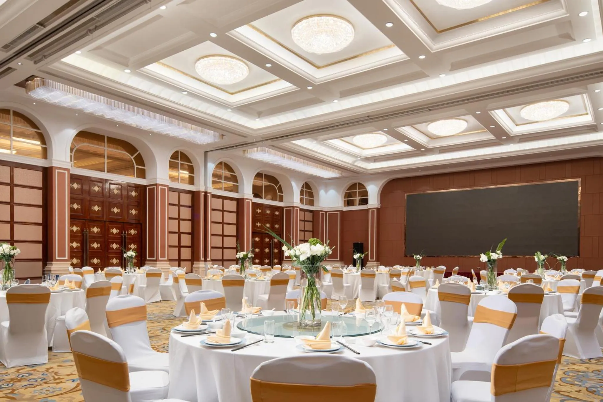 Banquet/Function facilities in Crowne Plaza Zhenjiang by IHG
