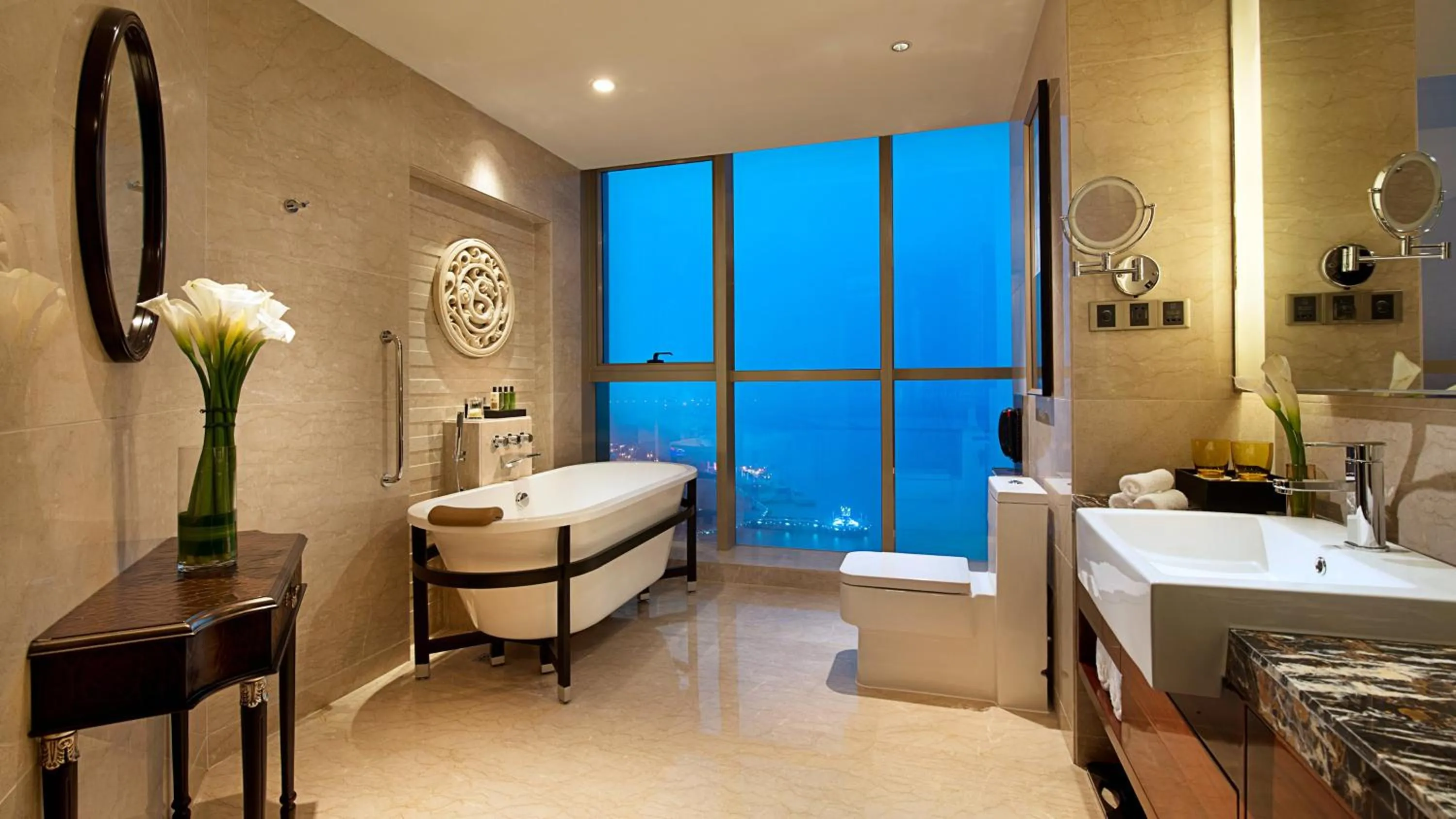 Bathroom in Crowne Plaza Zhenjiang by IHG