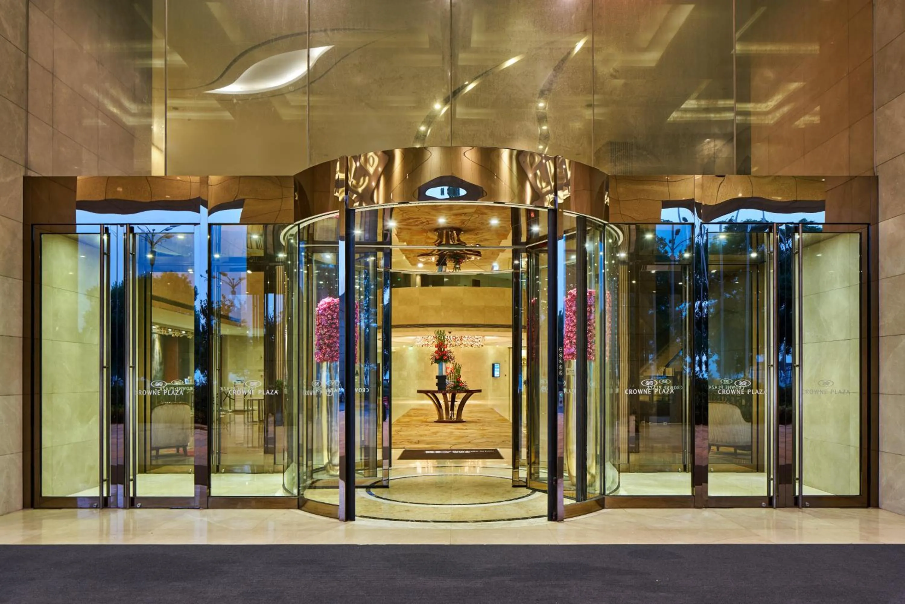 Property building in Crowne Plaza Zhenjiang by IHG