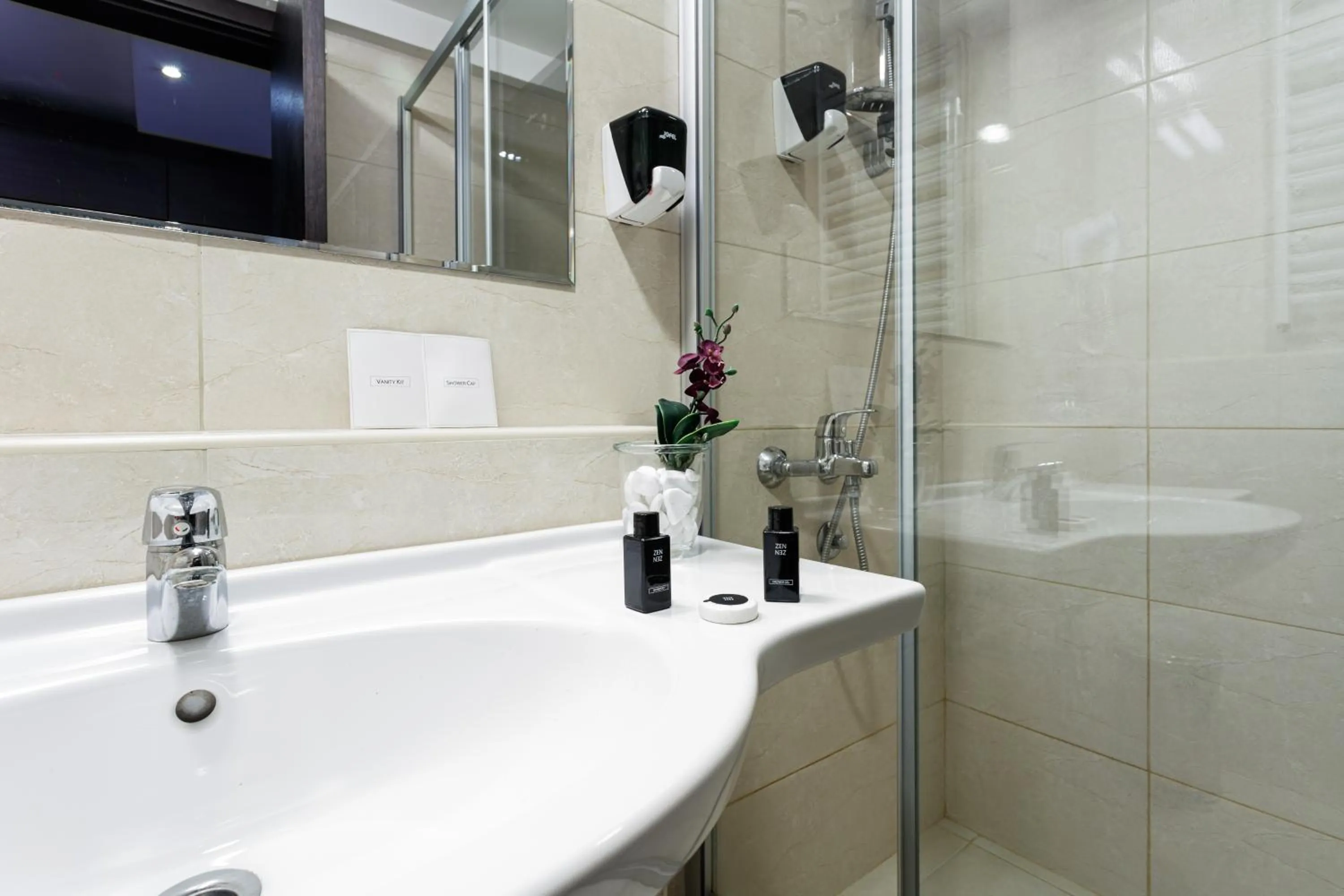 Bathroom in New City Hotel & Restaurant Niš