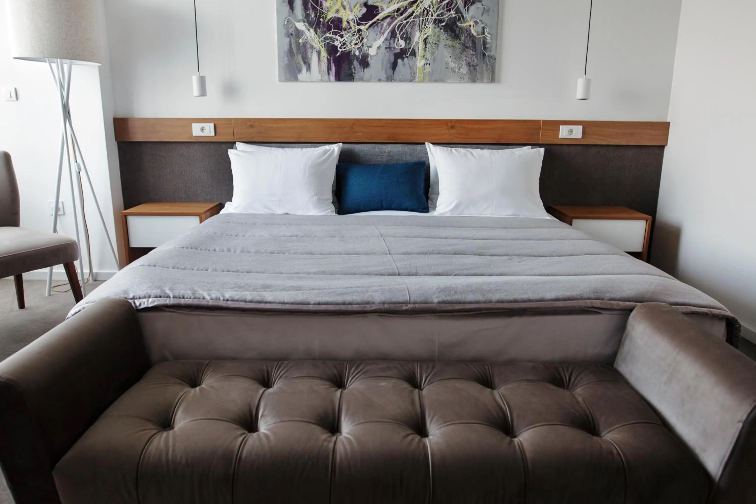 Bed in New City Hotel & Restaurant Niš