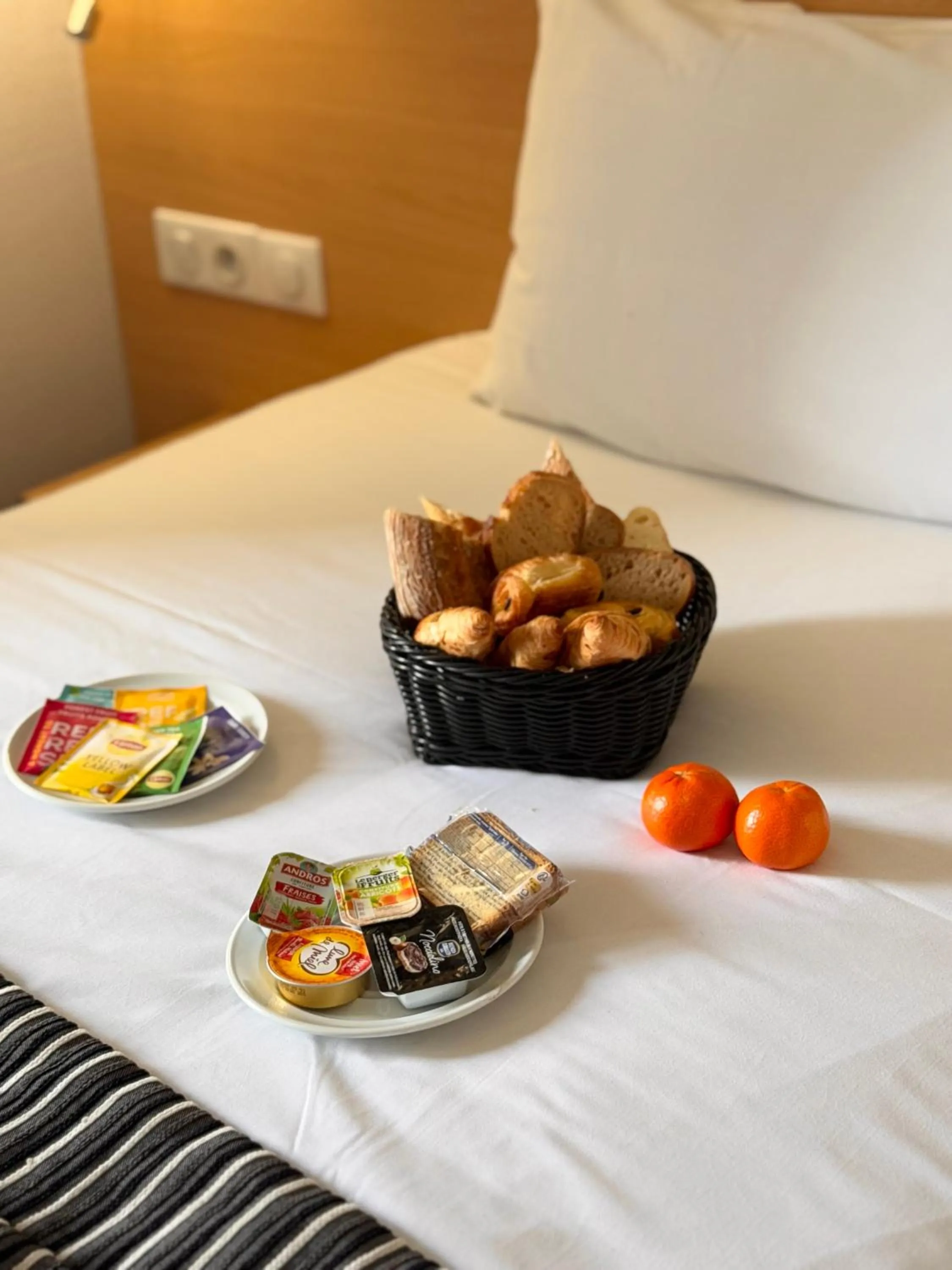 Decorative detail, Bed in Kyriad Hotel Dijon Gare