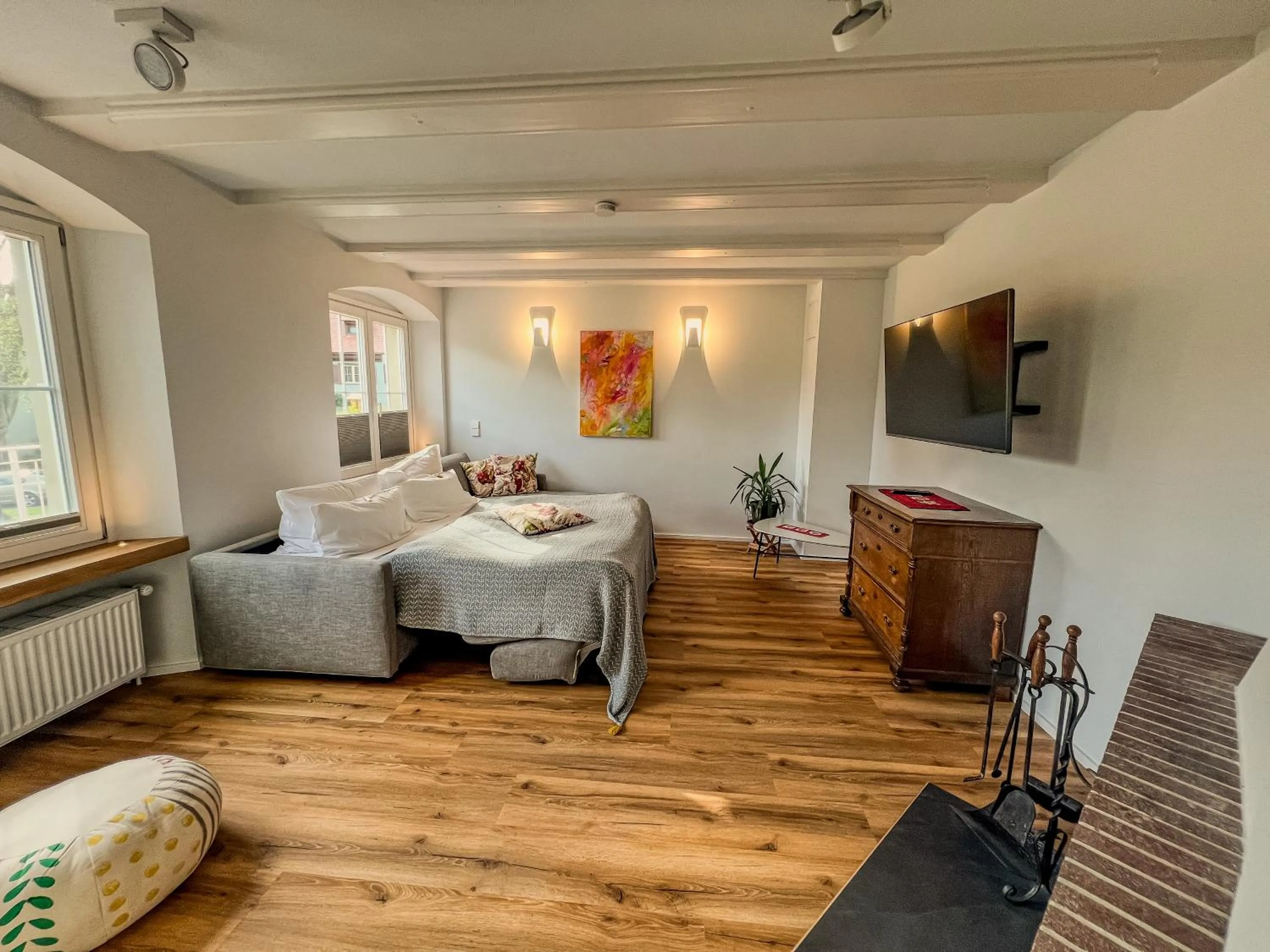 TV and multimedia in Insel-Hof Reichenau Hotel-garni