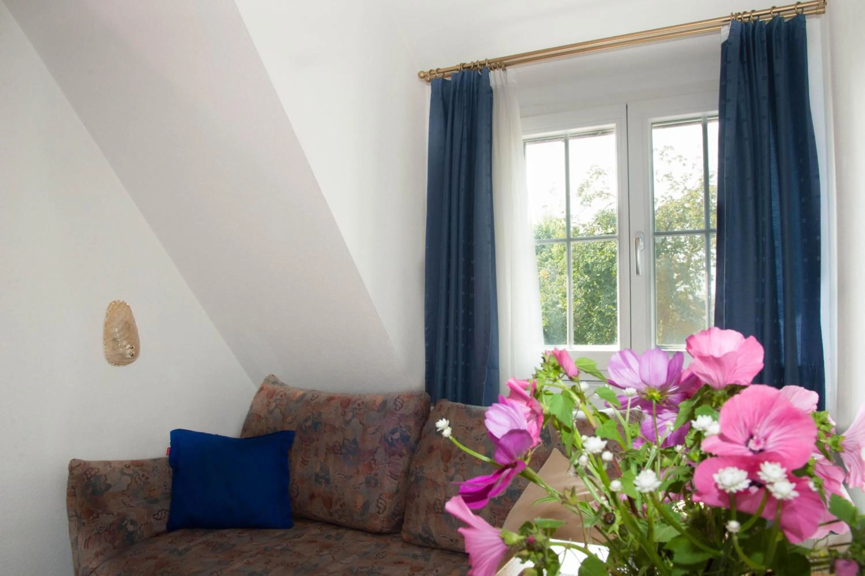 Photo of the whole room in Insel-Hof Reichenau Hotel-garni