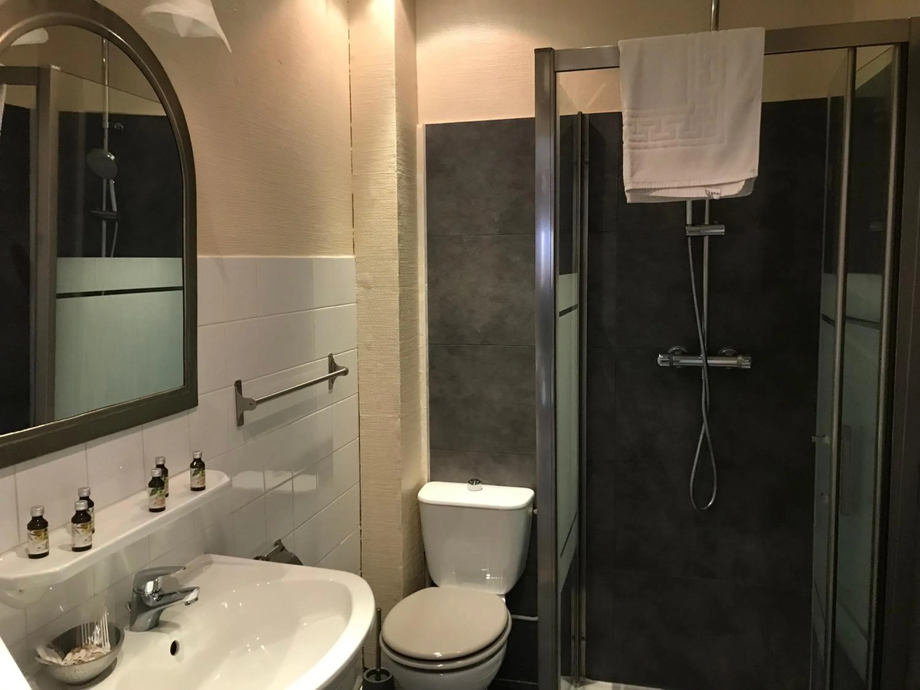 Logis Hôtel & Restaurant "Au Gré du Vent"