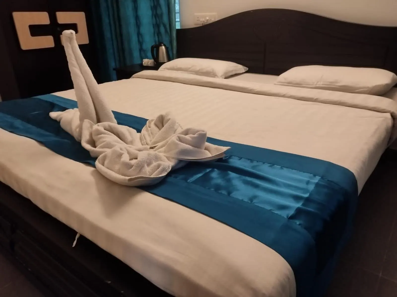 Bed in Mainland Resorts & Spa by Kolaahalam