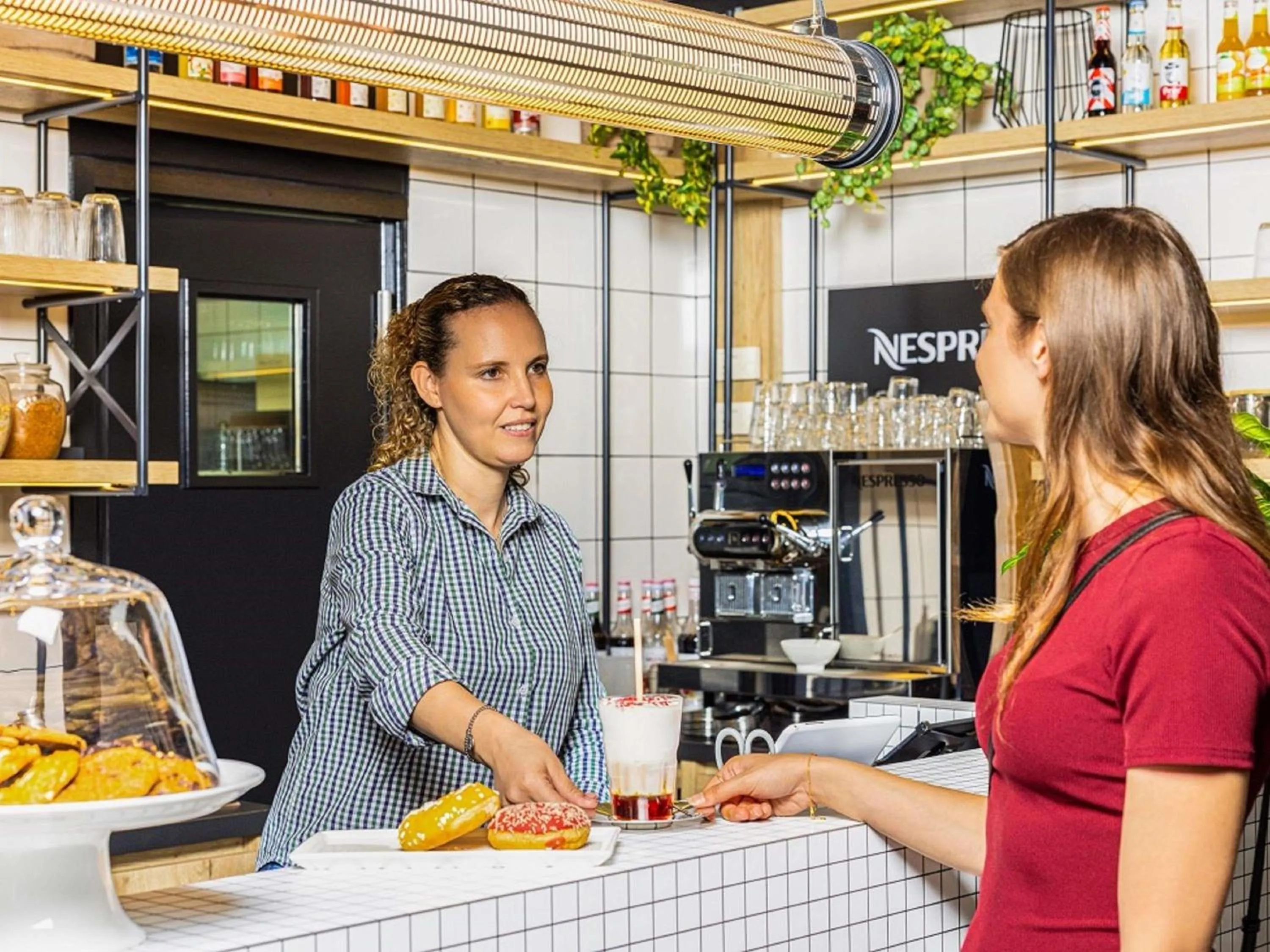 Restaurant/places to eat in ibis Strasbourg Centre Les Halles