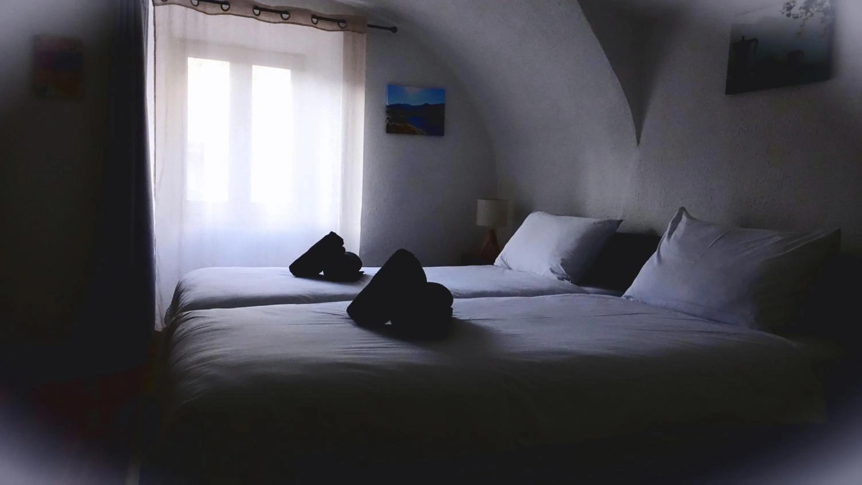Bed in Auberge Saint Martin