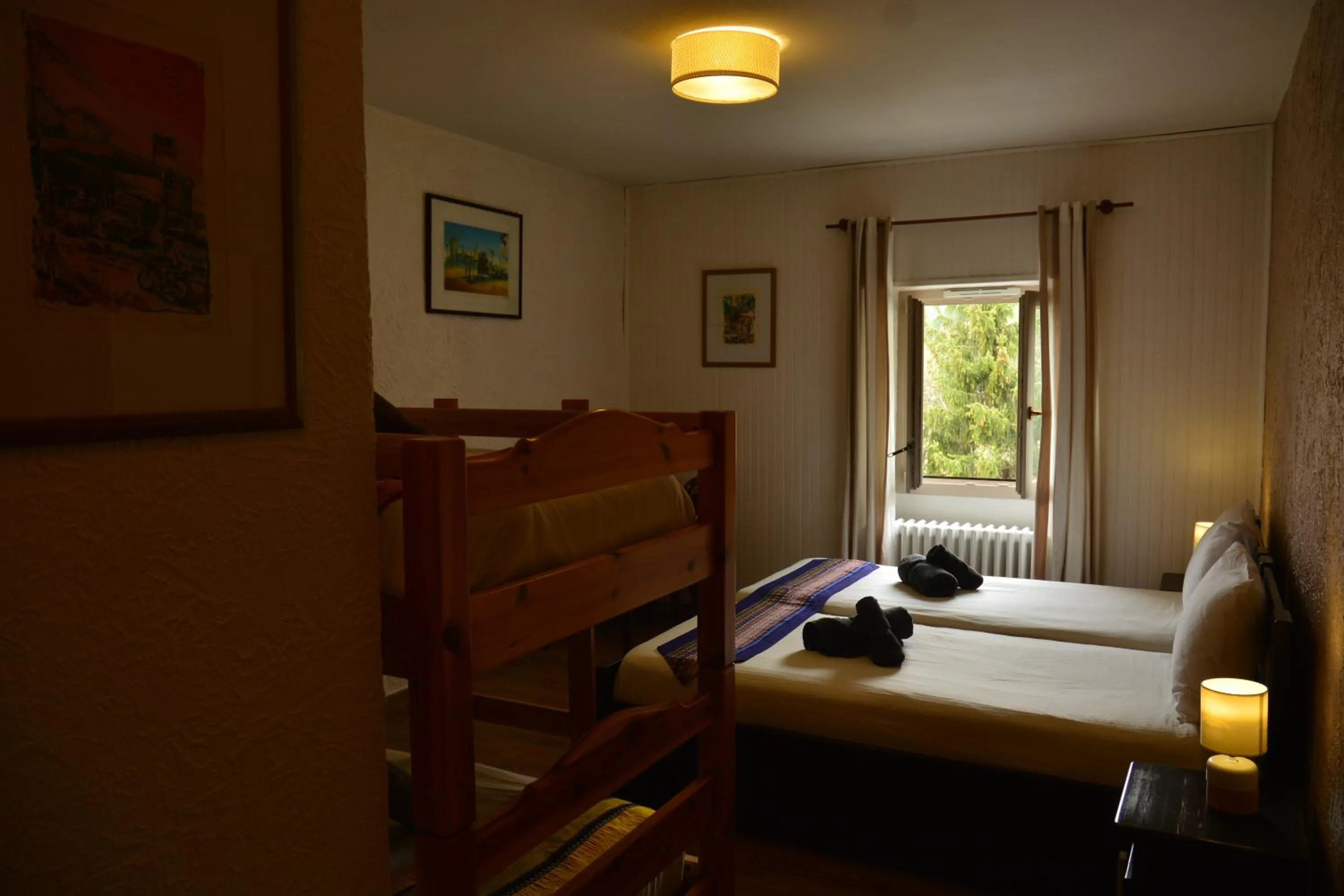 Bed in Auberge Saint Martin