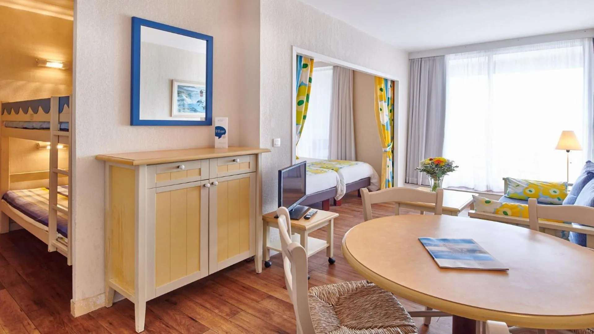 Photo of the whole room, Bed in Résidence Vacances Bleues Le Grand Large