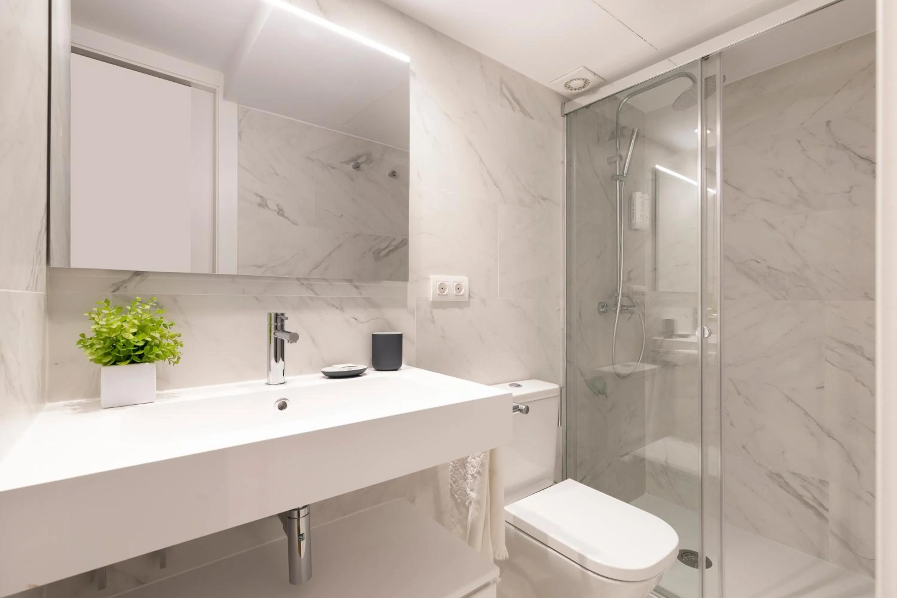 Bathroom in Aspasios Las Ramblas Apartments