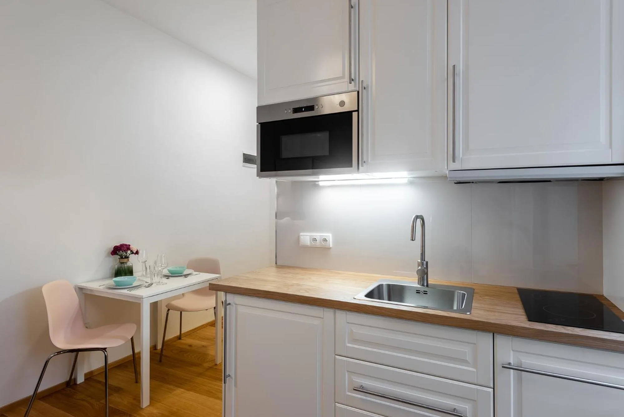 Kitchen or kitchenette in Tesnov Residence Apartments