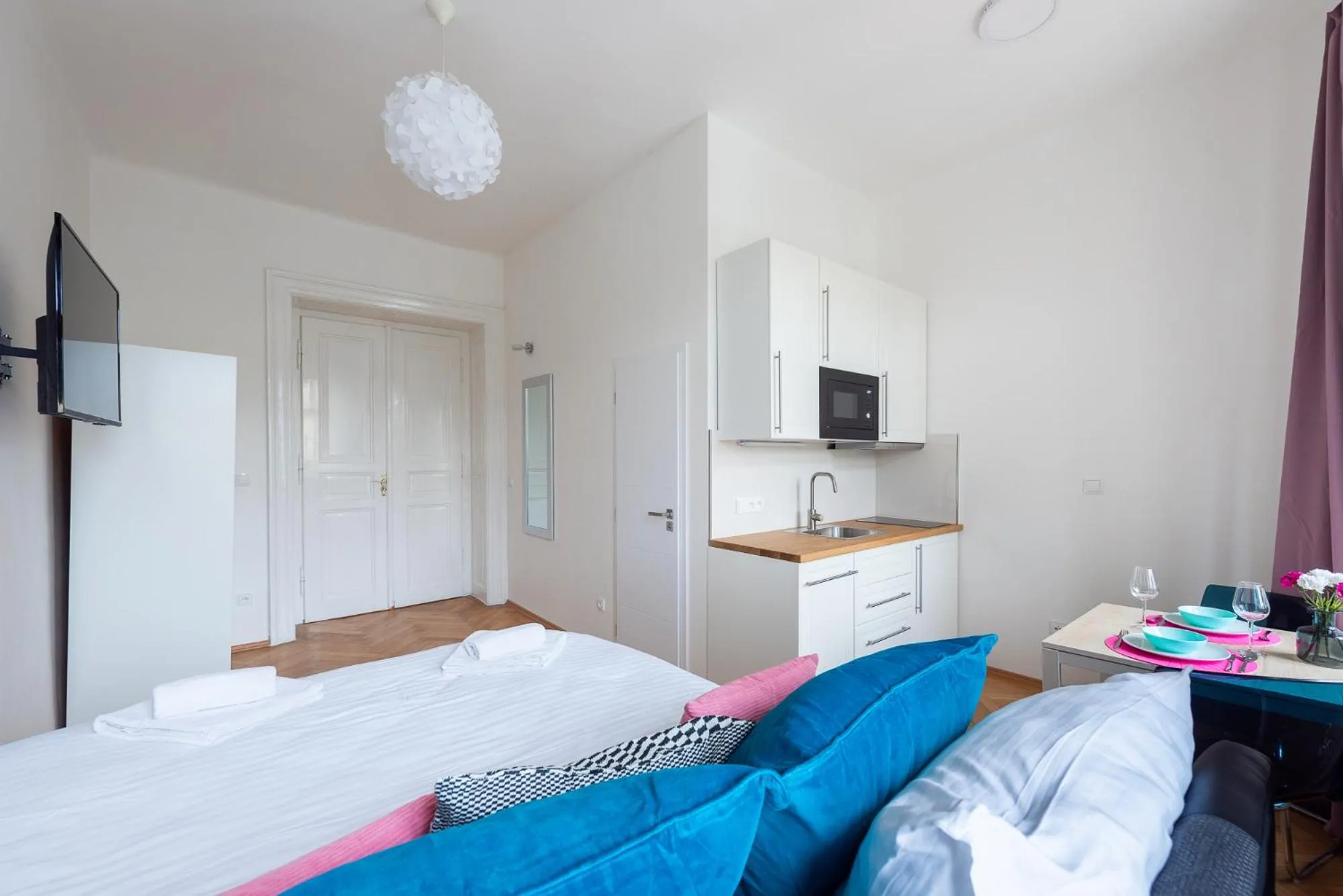 Bed in Tesnov Residence Apartments