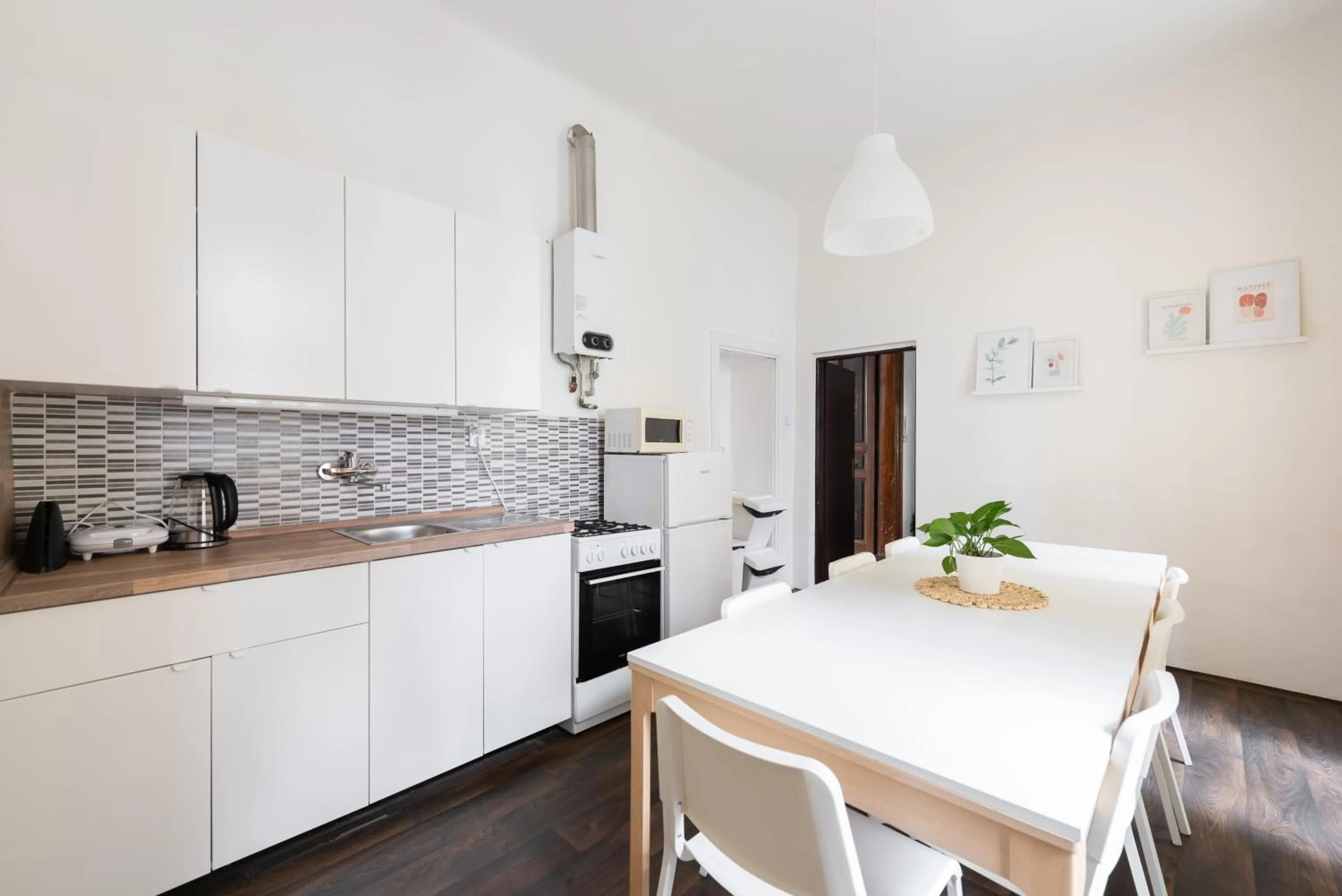 Kitchen or kitchenette in Tesnov Residence Apartments