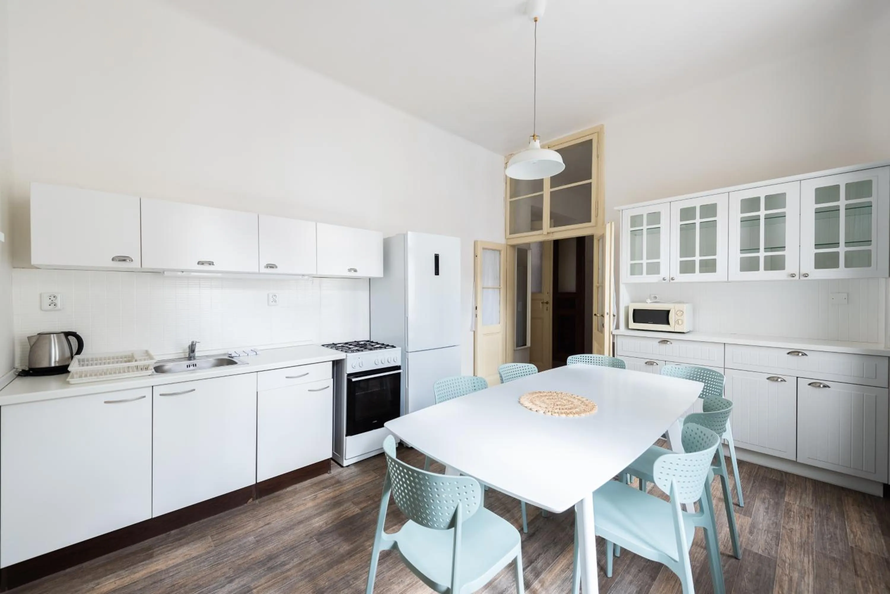 Coffee/tea facilities in Tesnov Residence Apartments