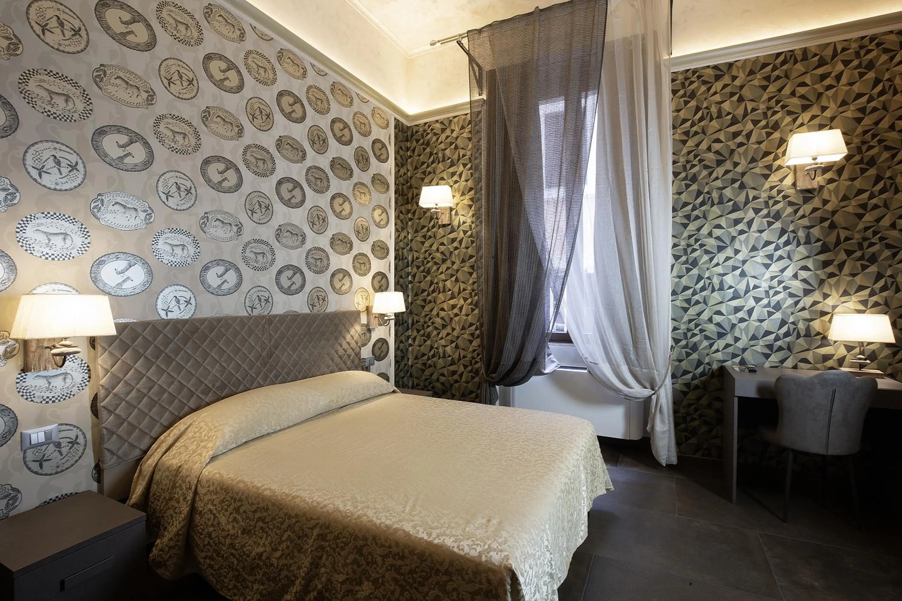 Photo of the whole room, Bed in Antica Dimora Delle Cinque Lune