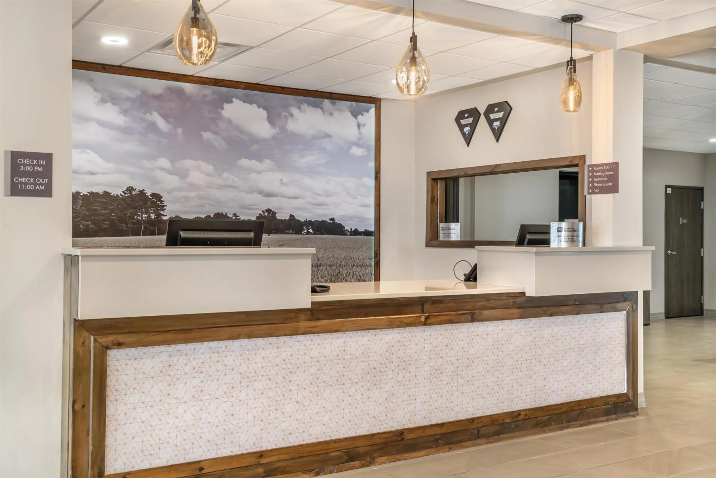 Lobby or reception in Best Western Plus Wayland Hotel