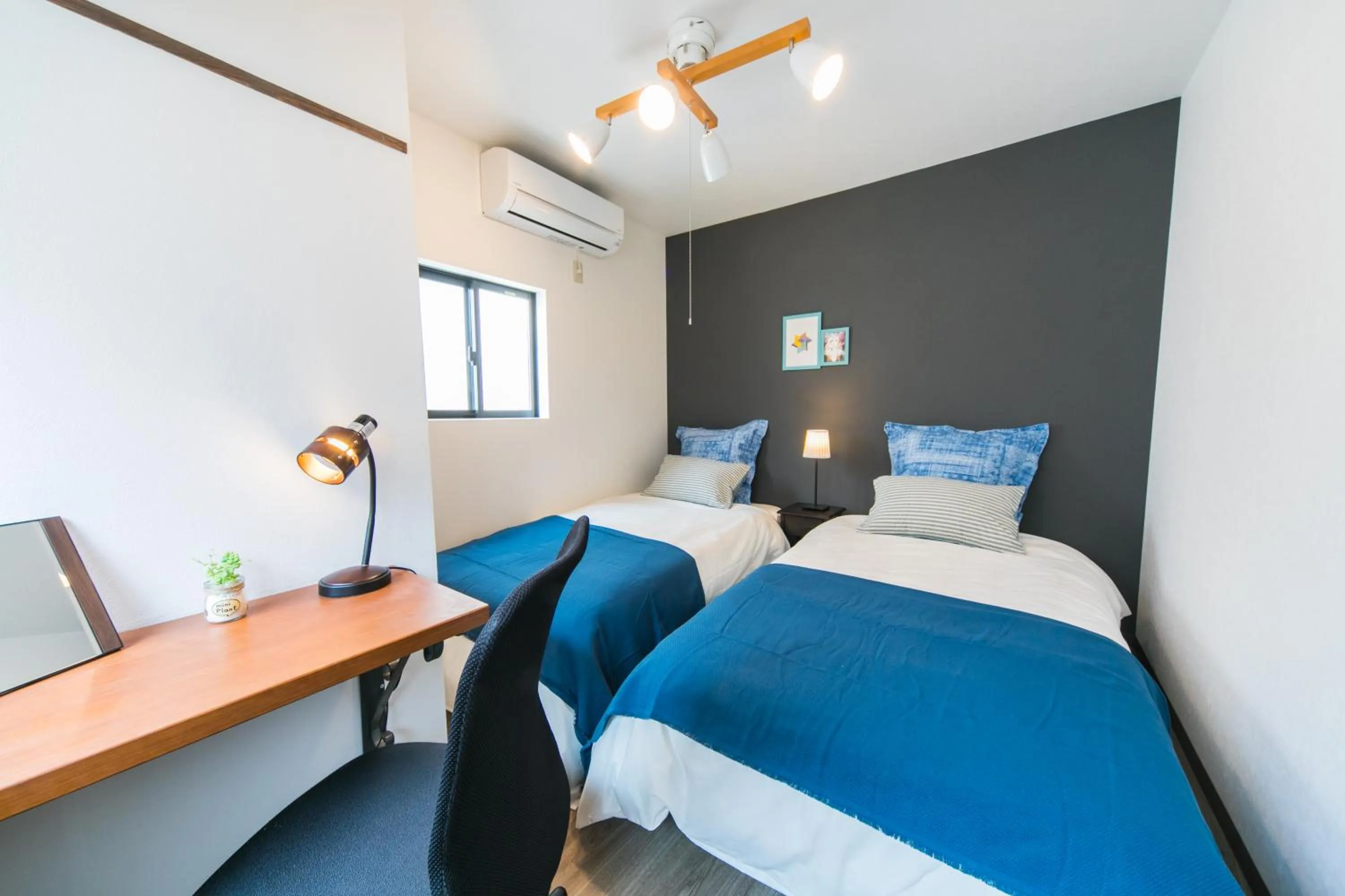 Bedroom, Bed in Nao's House USJ 一軒家貸切