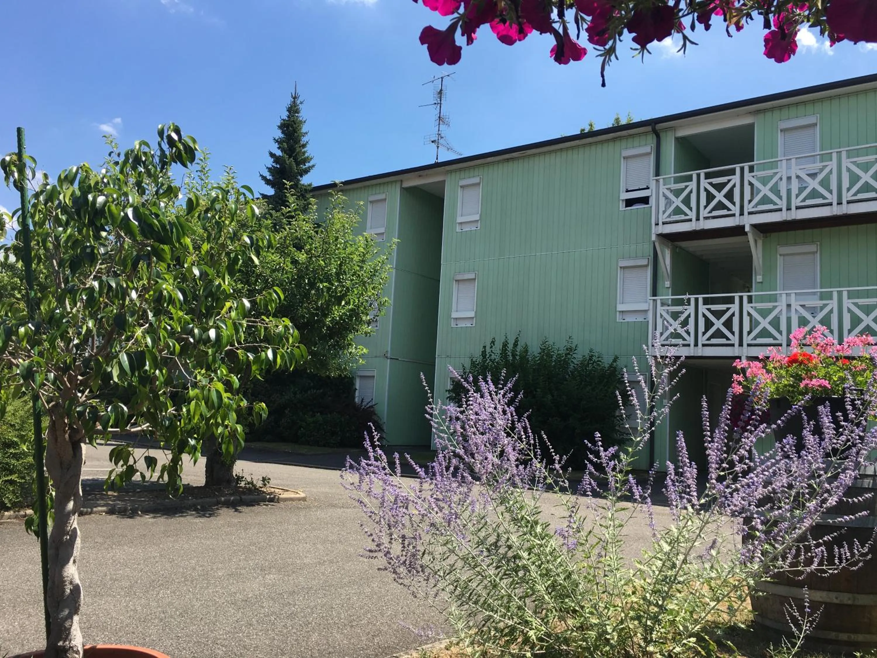 Property building in Fast Hotel Colmar Houssen