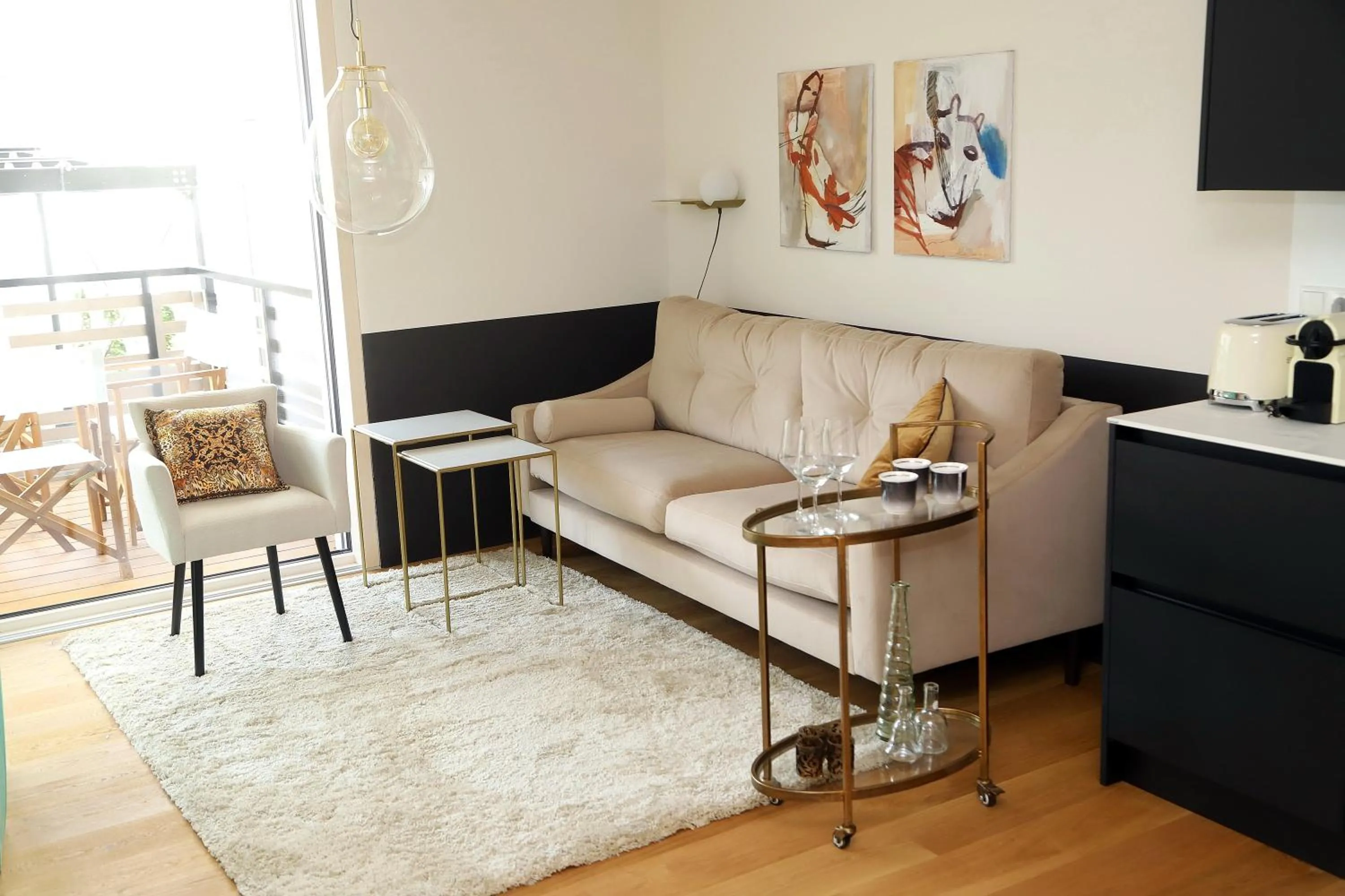 Seating area in Das Stadthouse