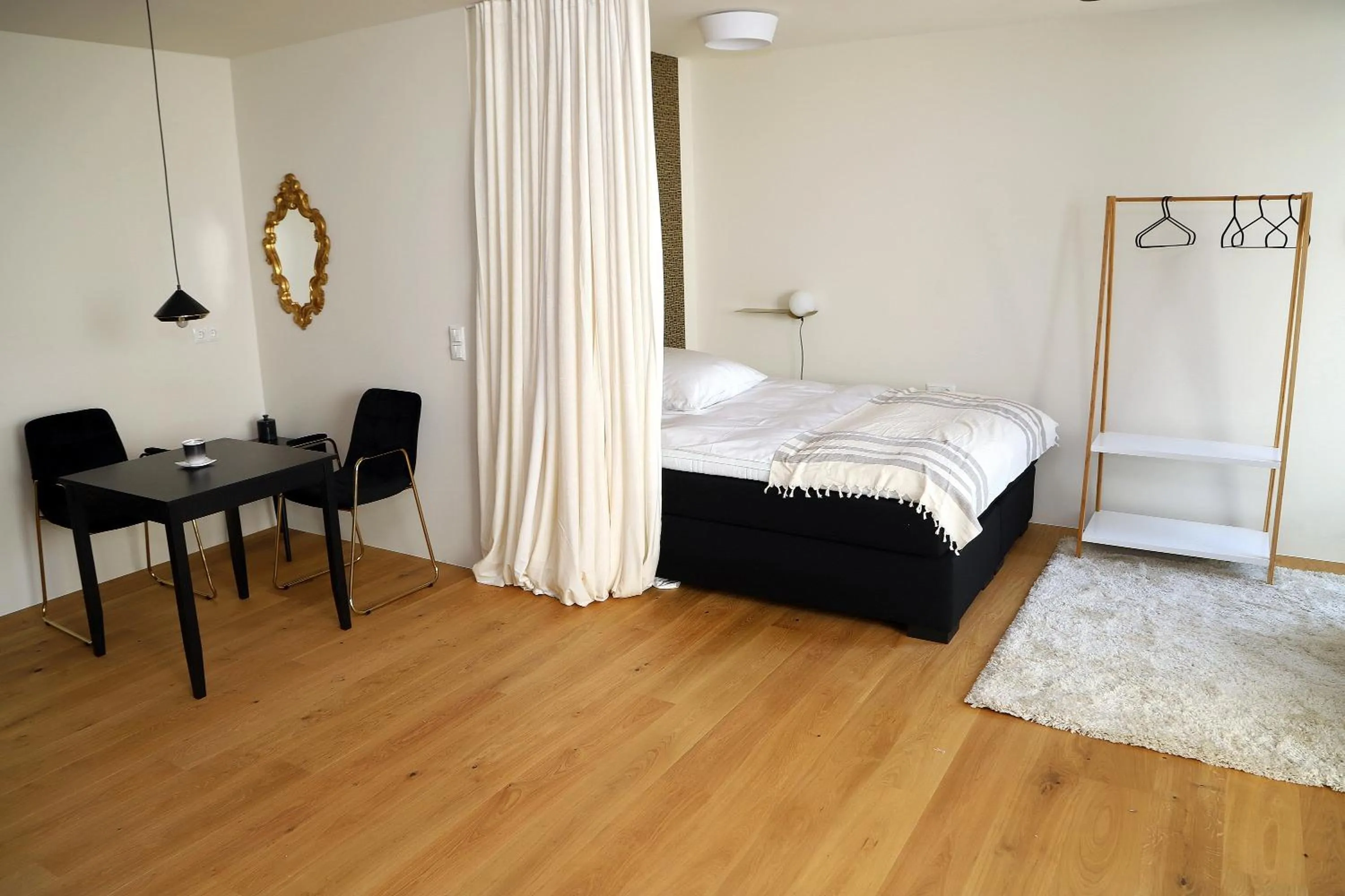 Photo of the whole room, Bed in Das Stadthouse