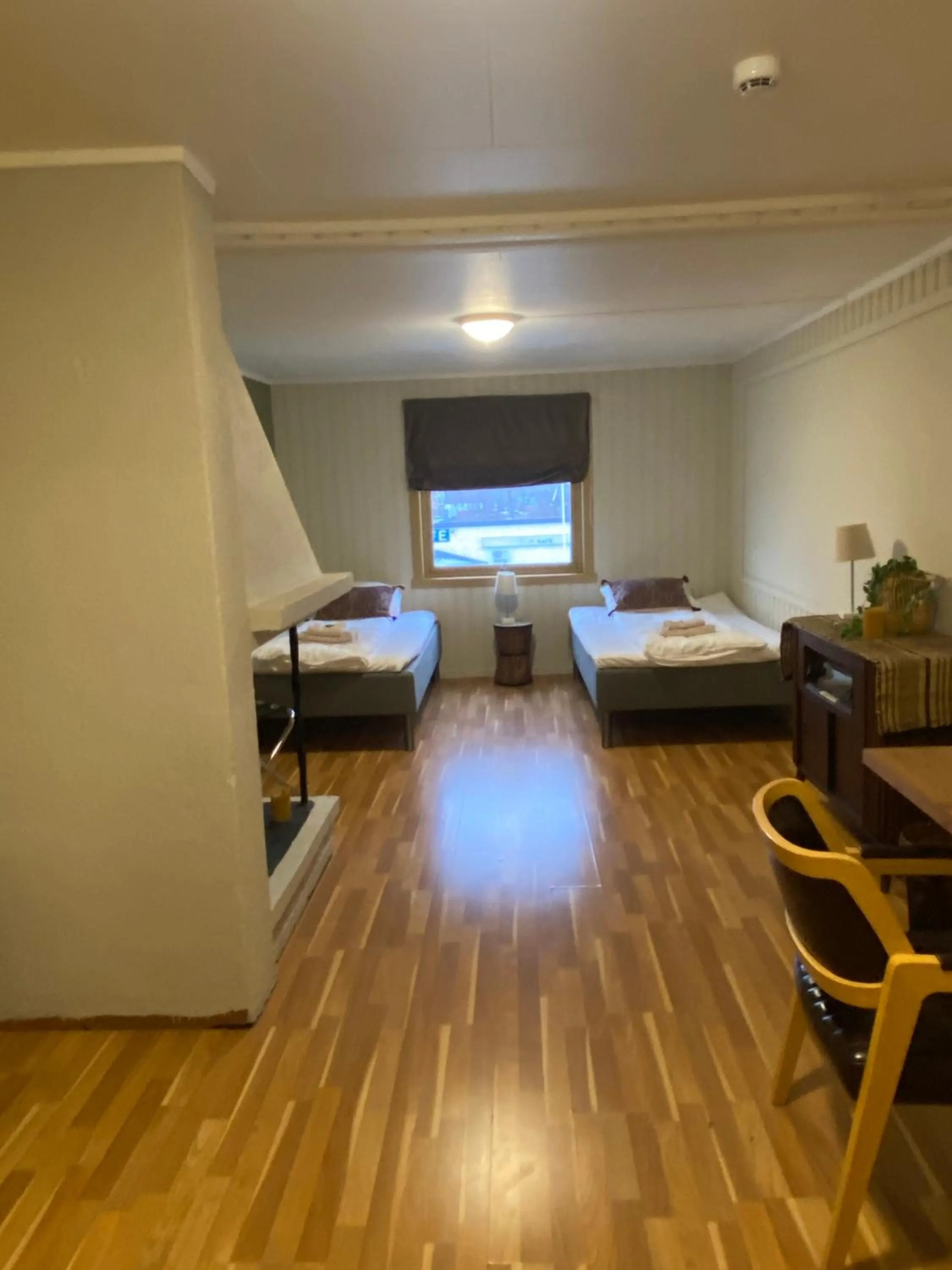 Bedroom, Bed in 8 Seasons Hotel