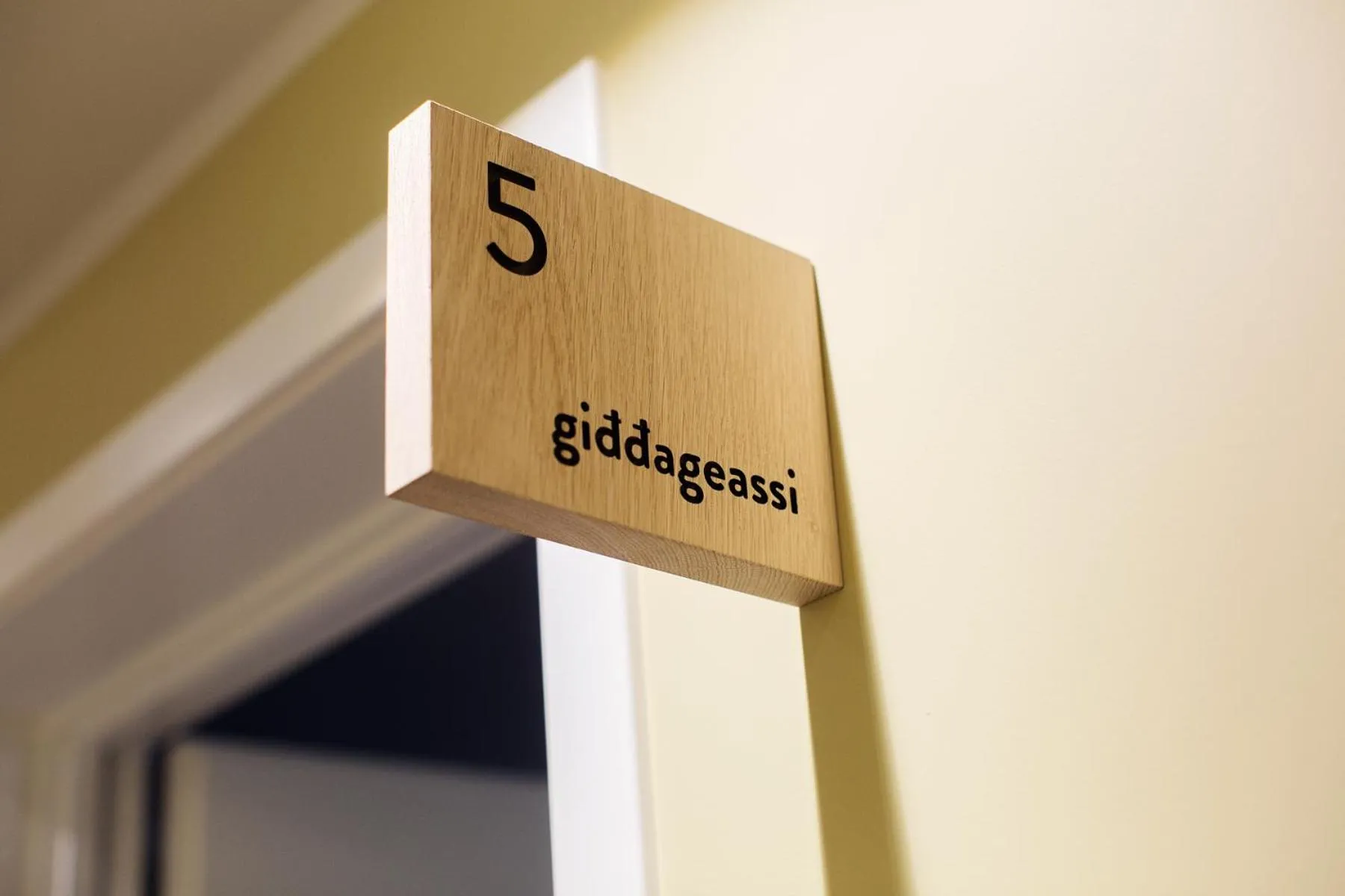 Decorative detail in 8 Seasons Hotel