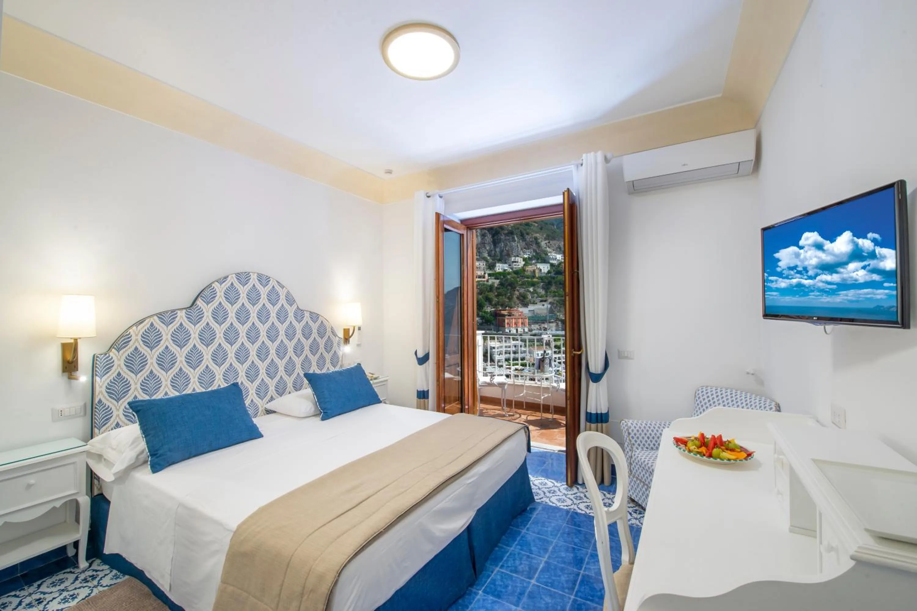 Bedroom, Bed in Hotel Casa Albertina