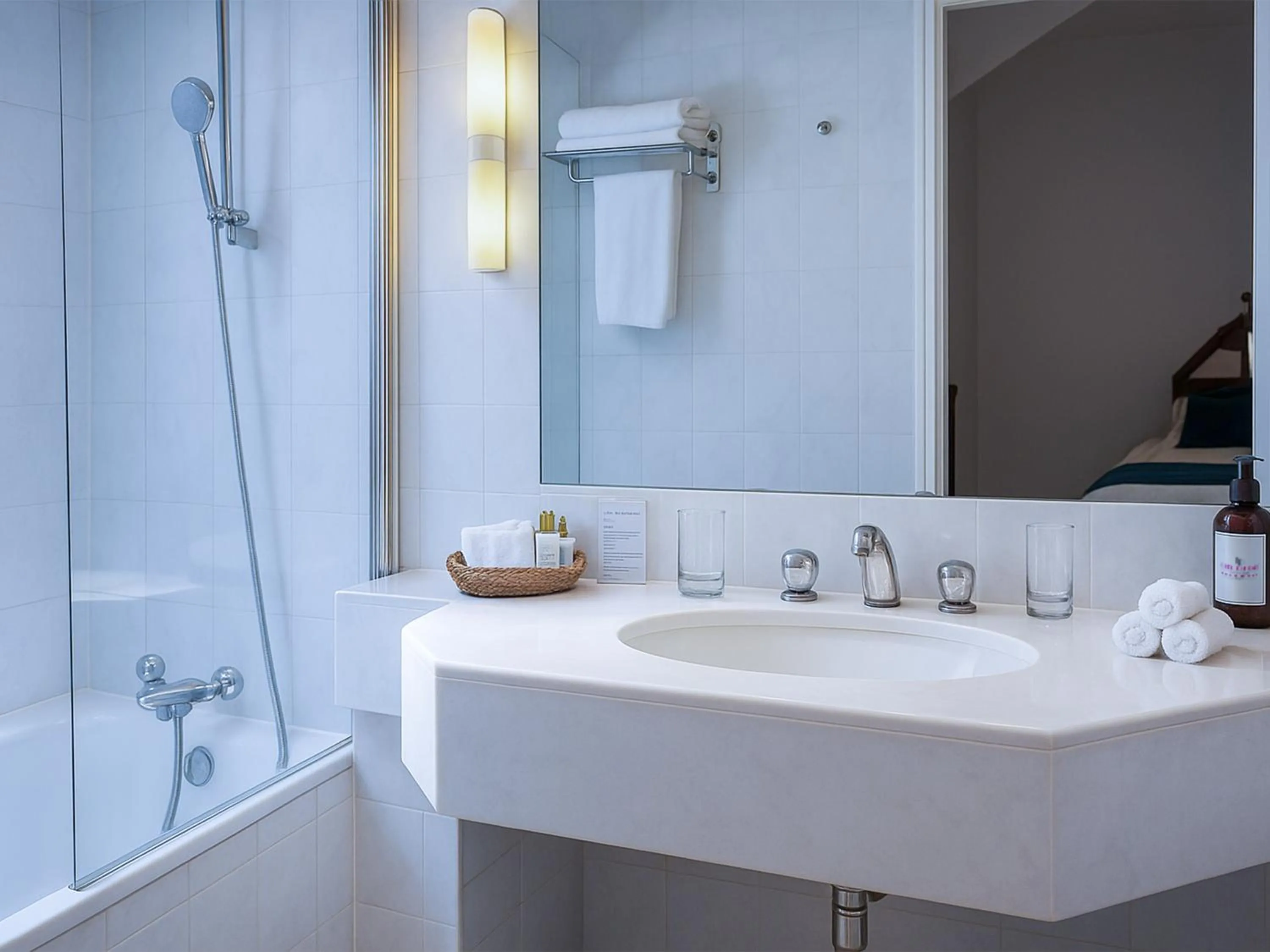 Bedroom in Hotel Du Parc - Mulhouse Centre