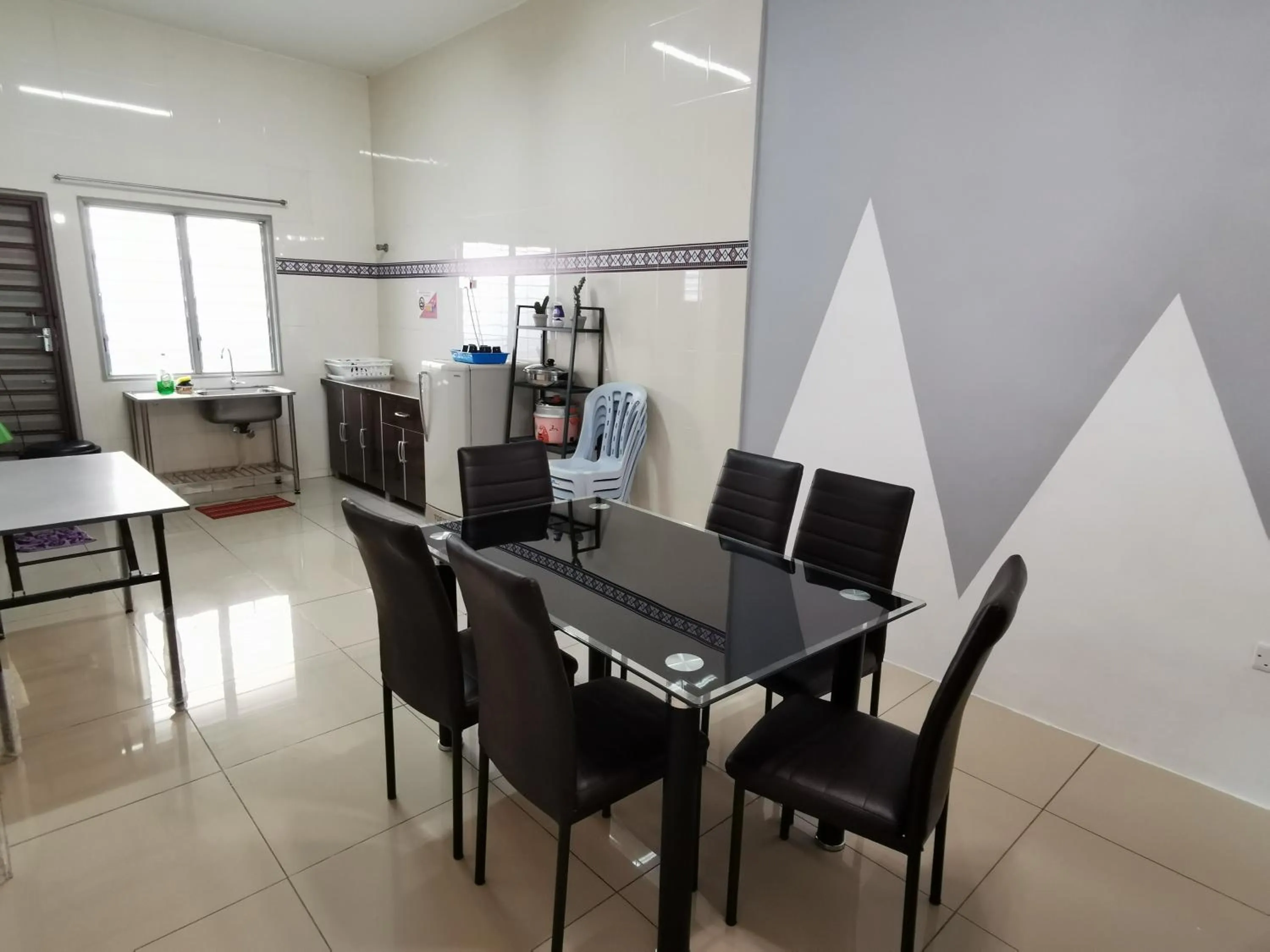 Dining area in The Woodz Homestay - 2 Storey Landed House