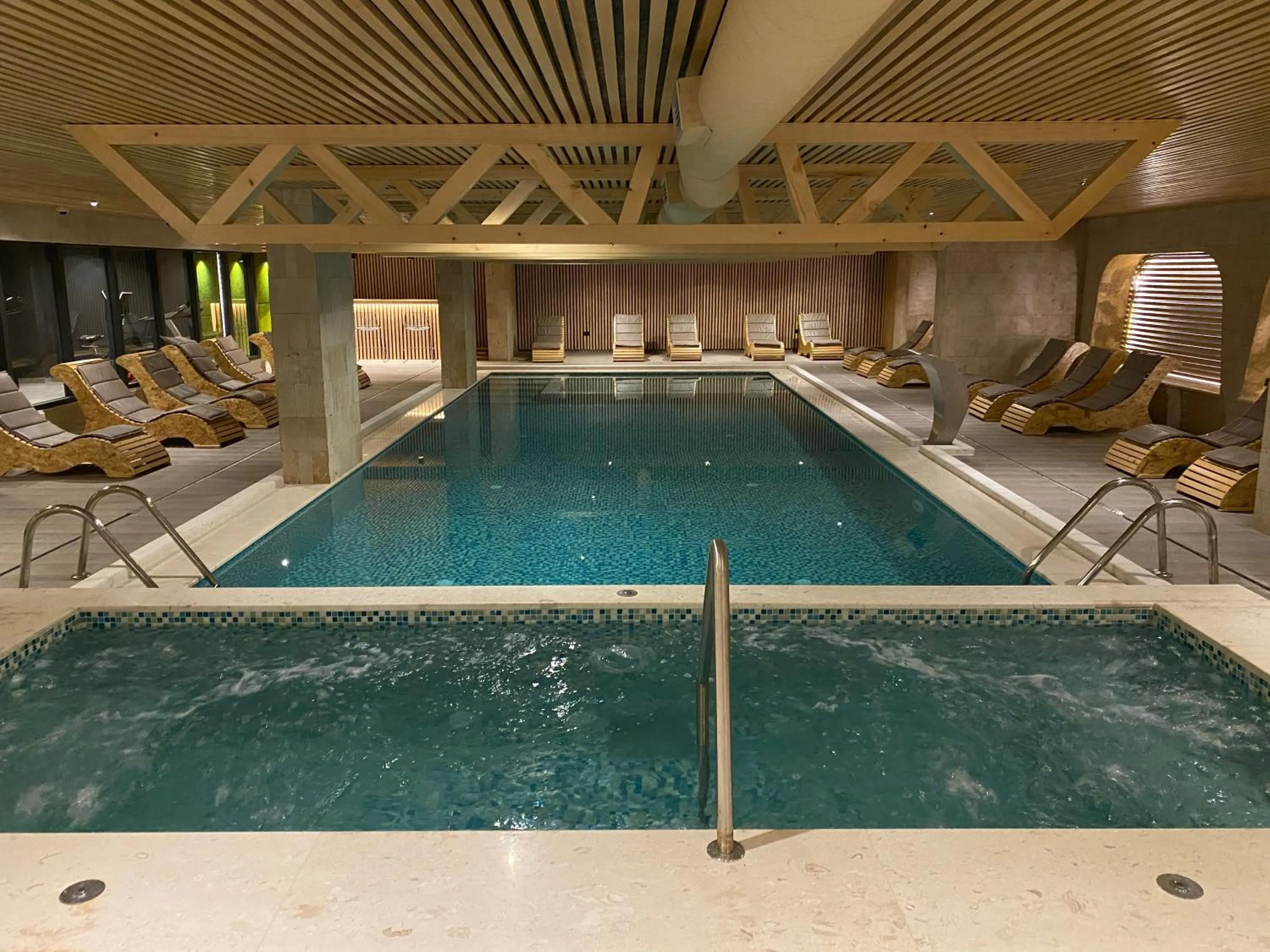 Hot Tub in ETER Hotel