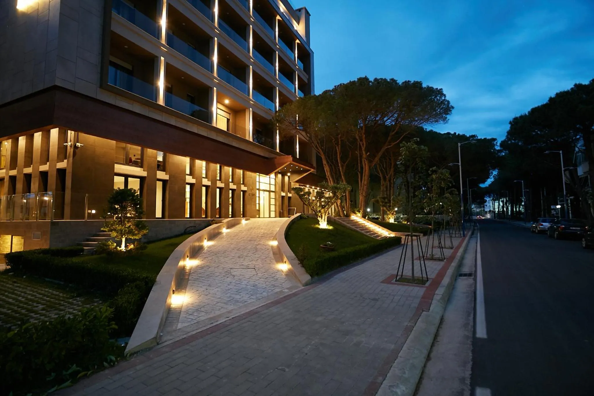 Property building in ETER Hotel