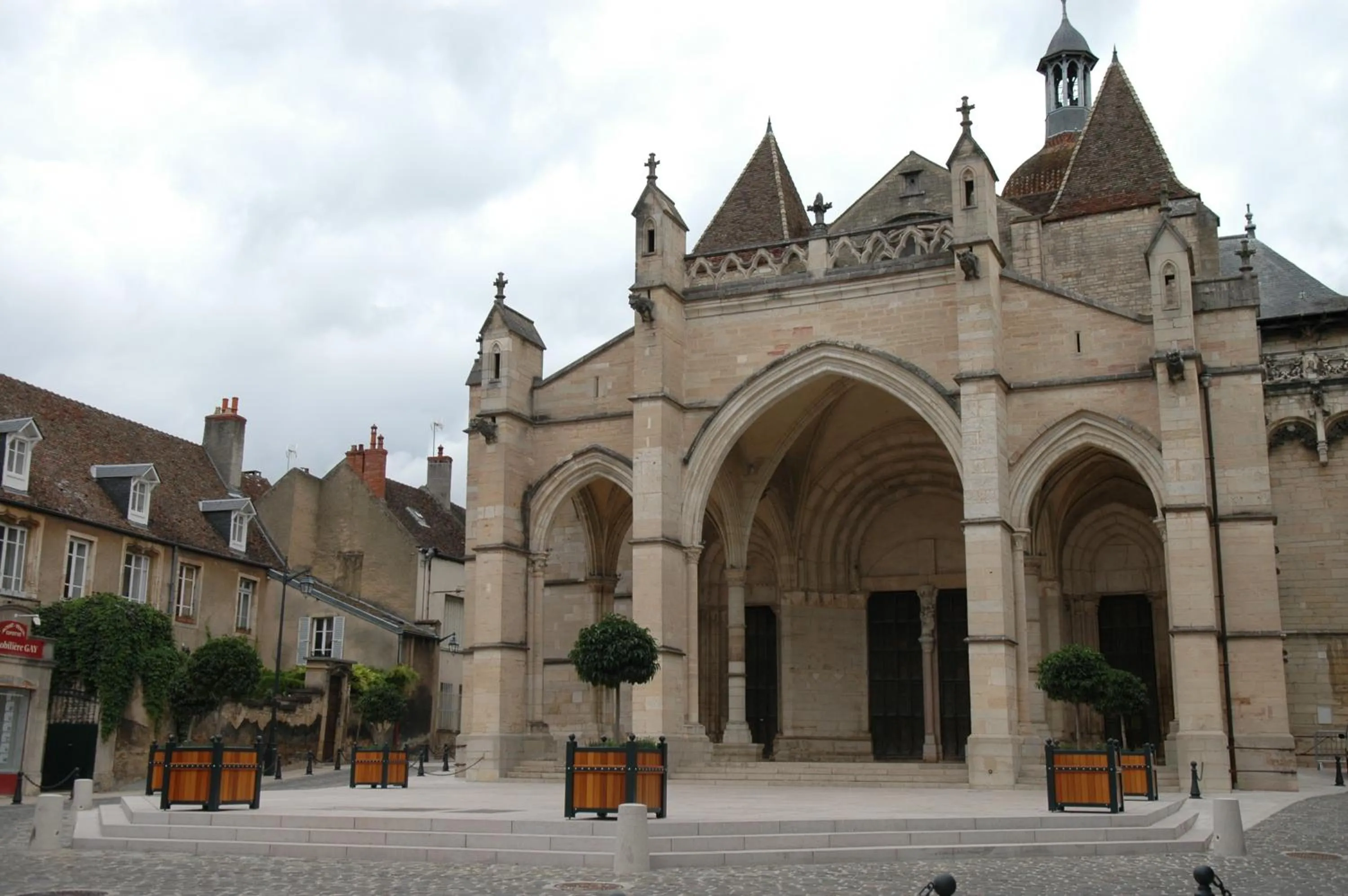 Nearby landmark in Résidence VTF Les Allées du Green