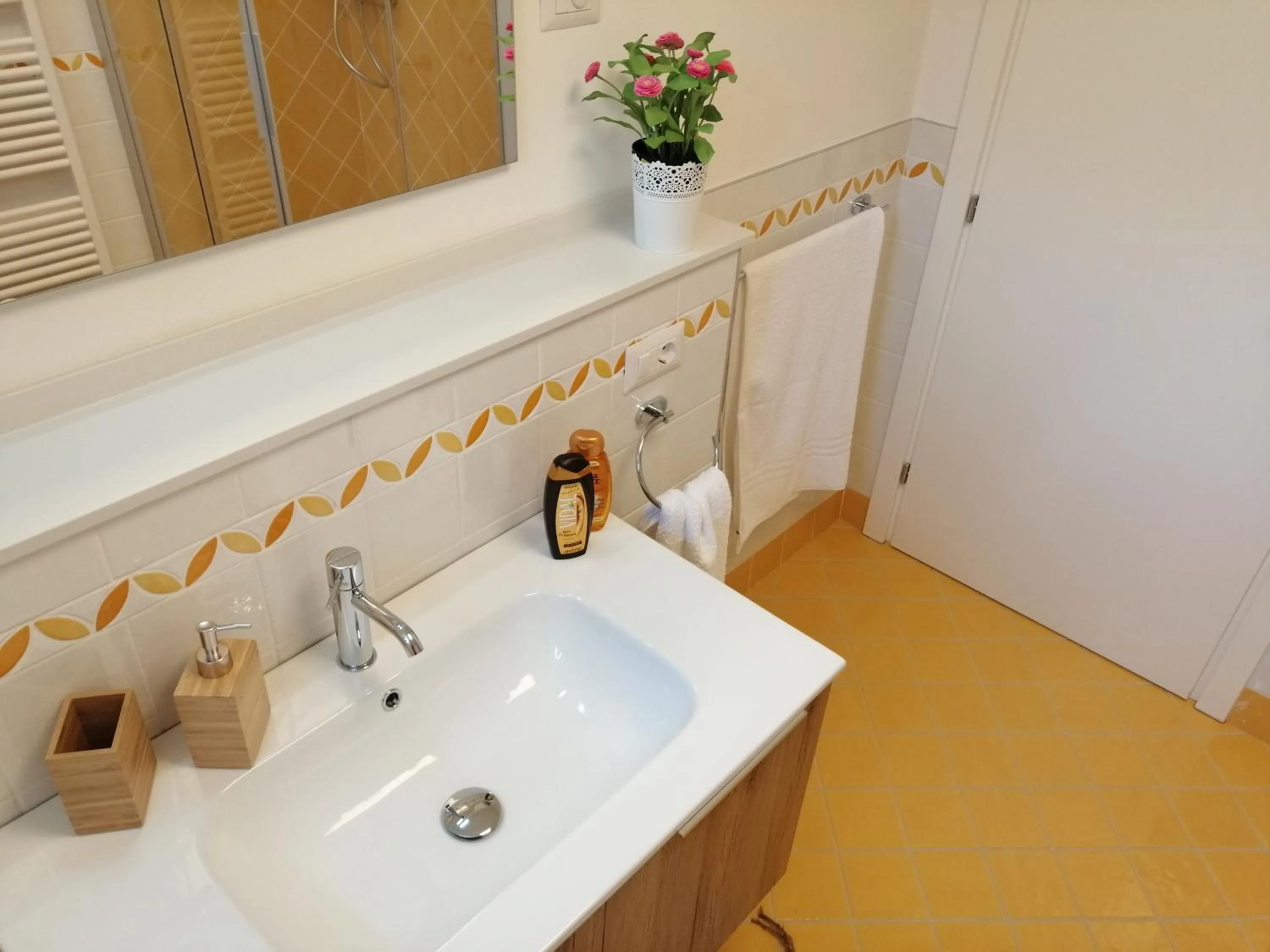 Bathroom in B&B La casa di Loretta