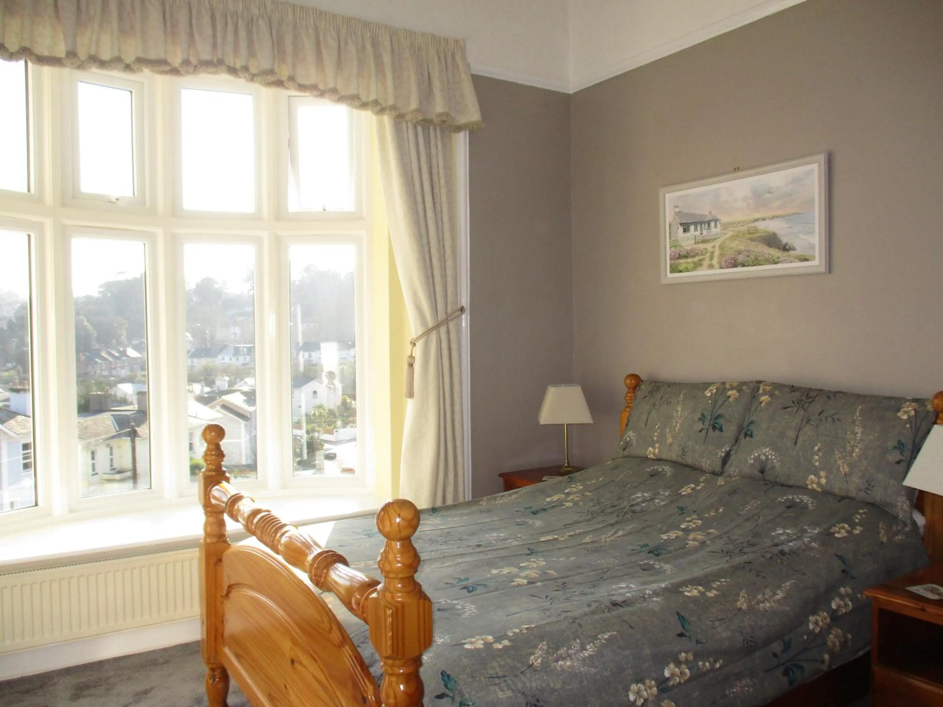 Bedroom, Bed in Ashwood Grange