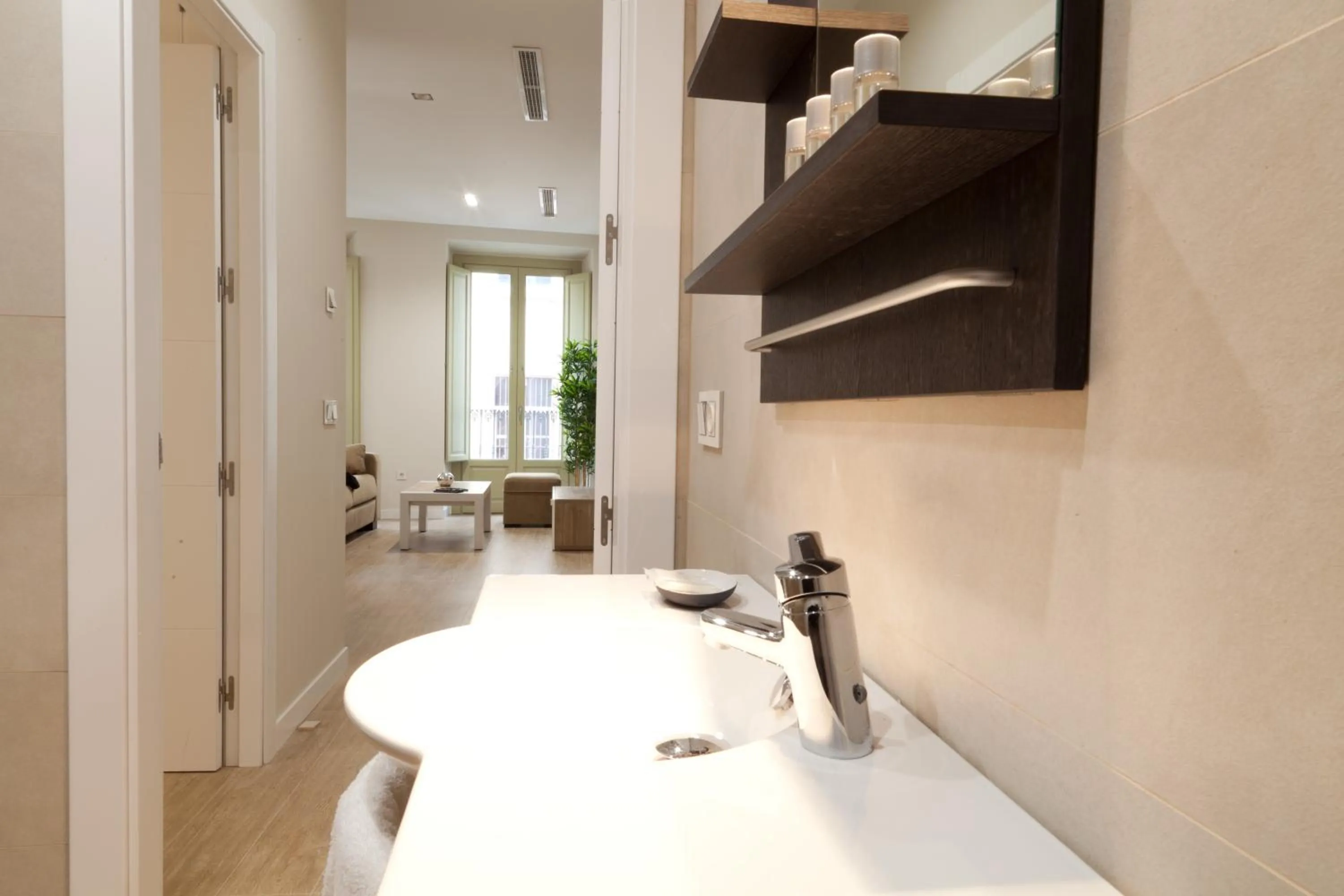 Bathroom in Apartamentos Pinar Malaga Centro