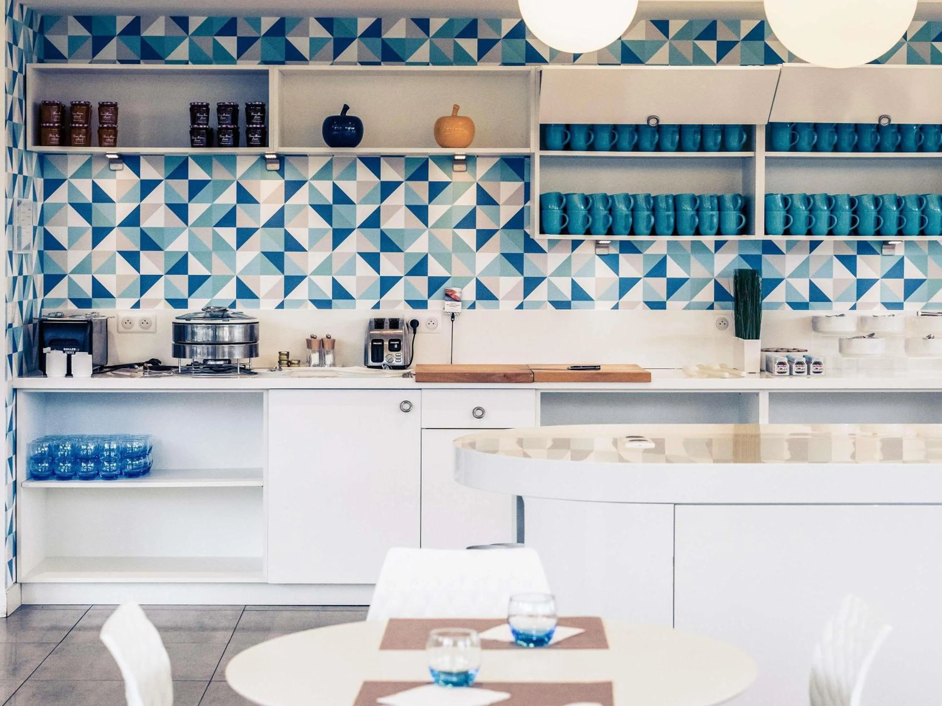 Breakfast in Mercure Poitiers Site du Futuroscope