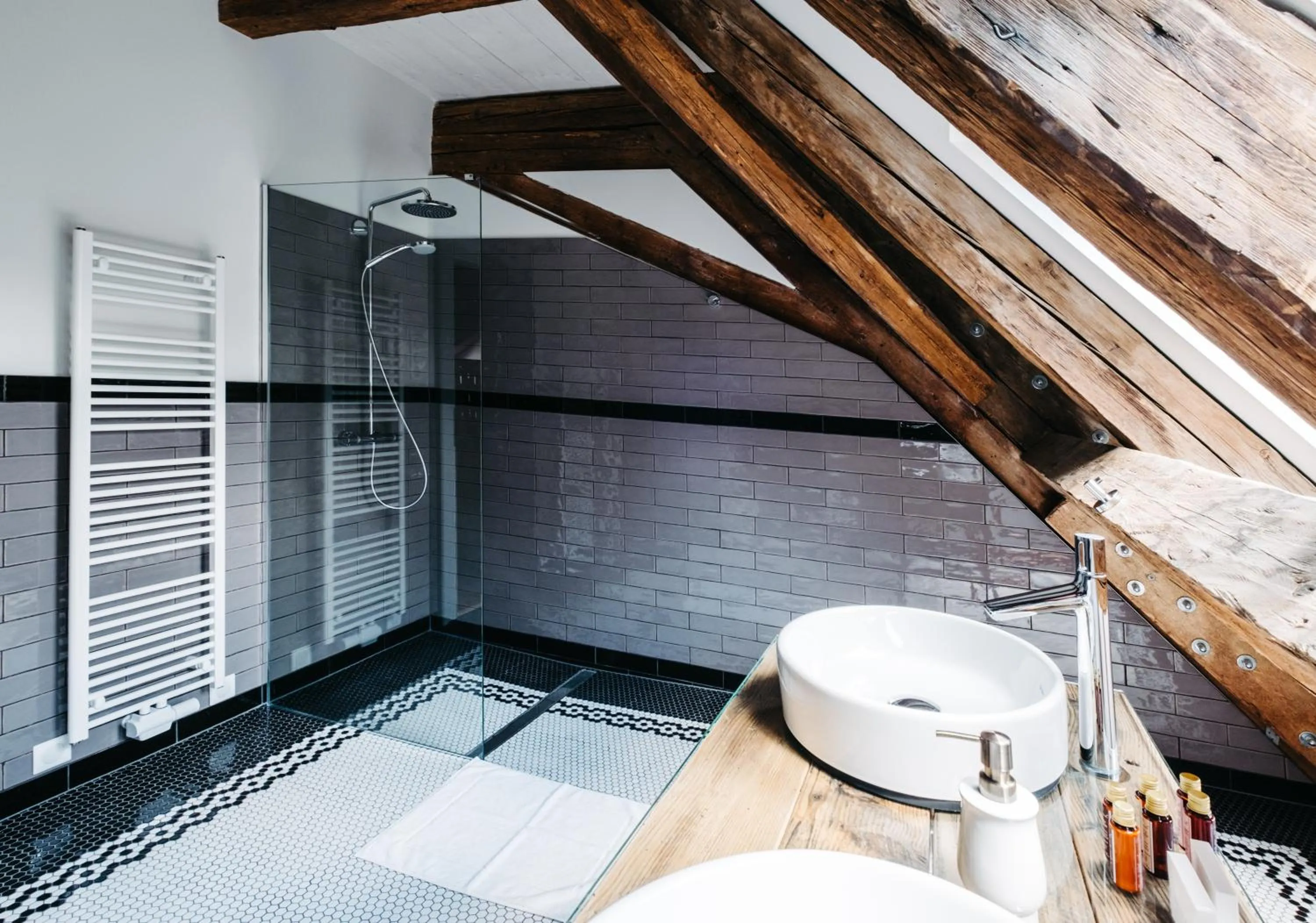 Shower in Boutique hotel Corso