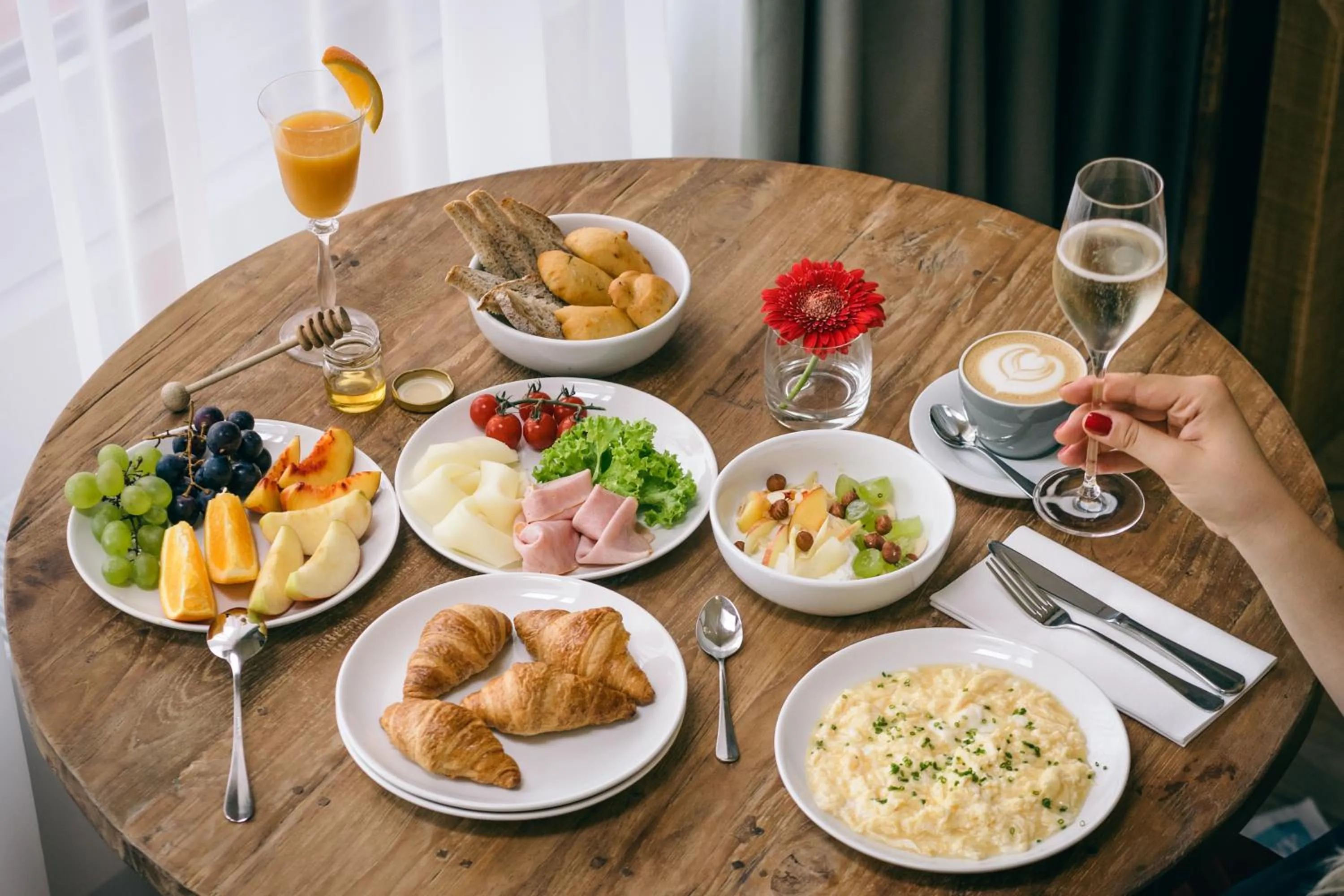 Food and drinks in Boutique hotel Corso