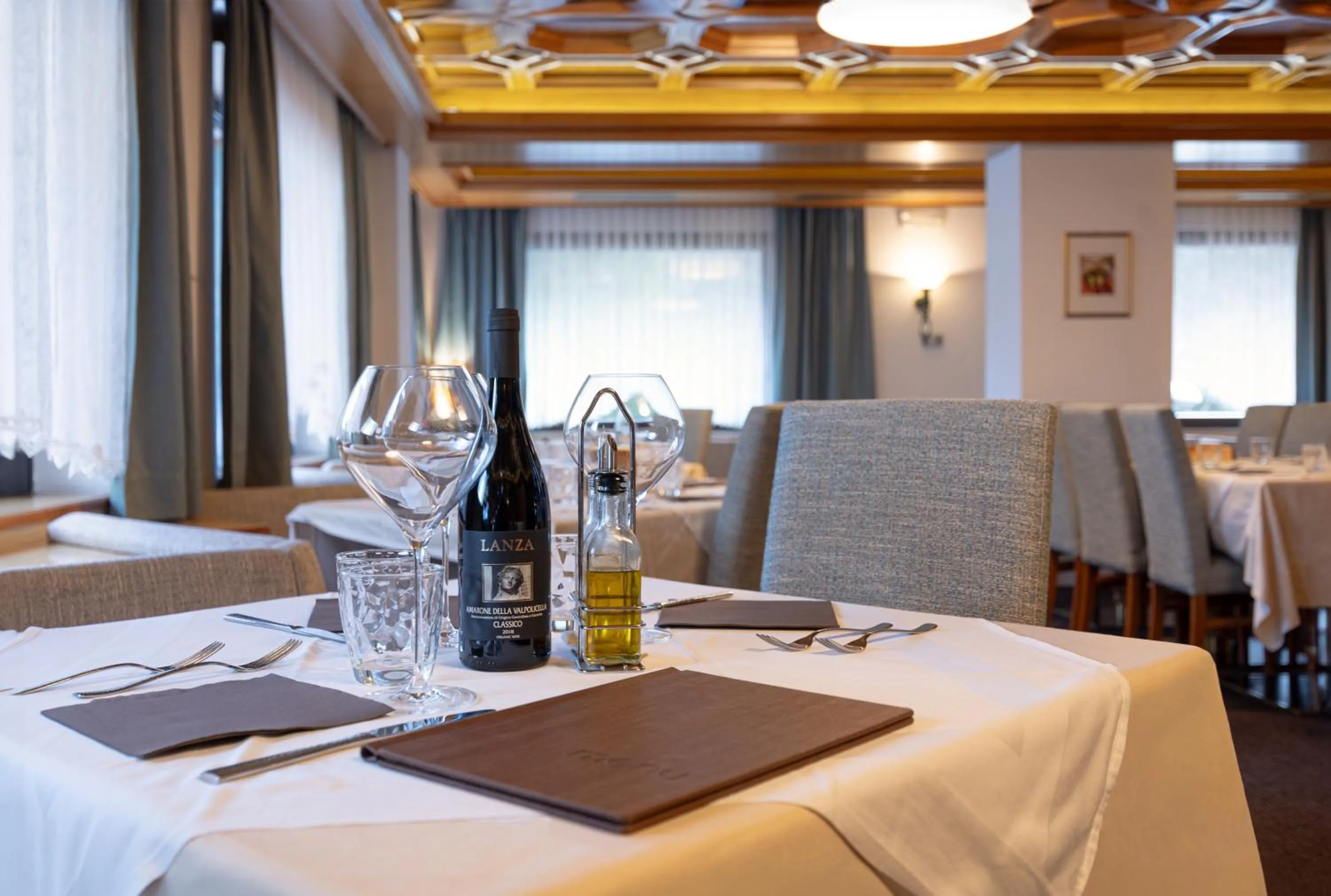 Restaurant/places to eat in Hotel Engel