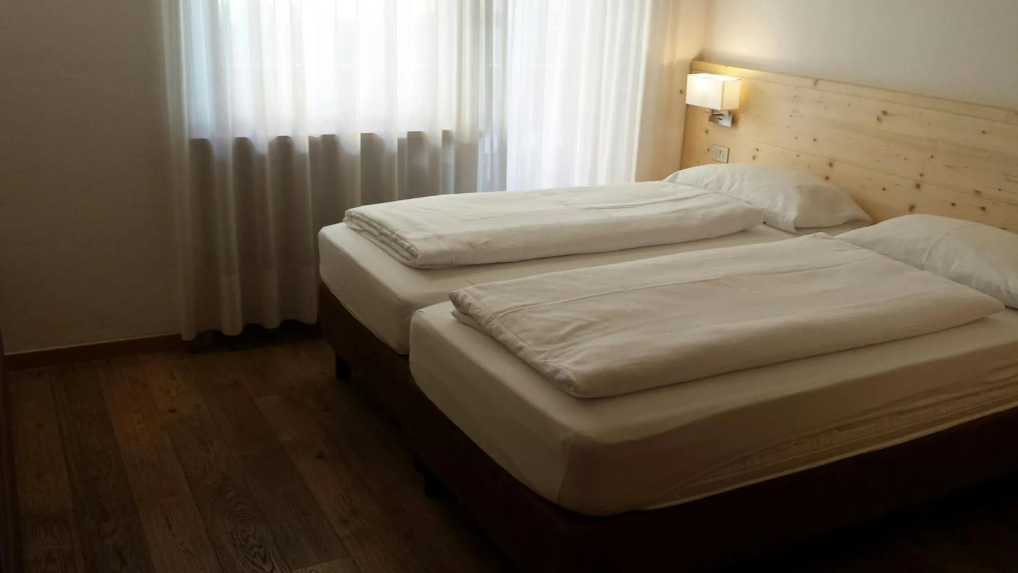 Bed in Hotel Engel