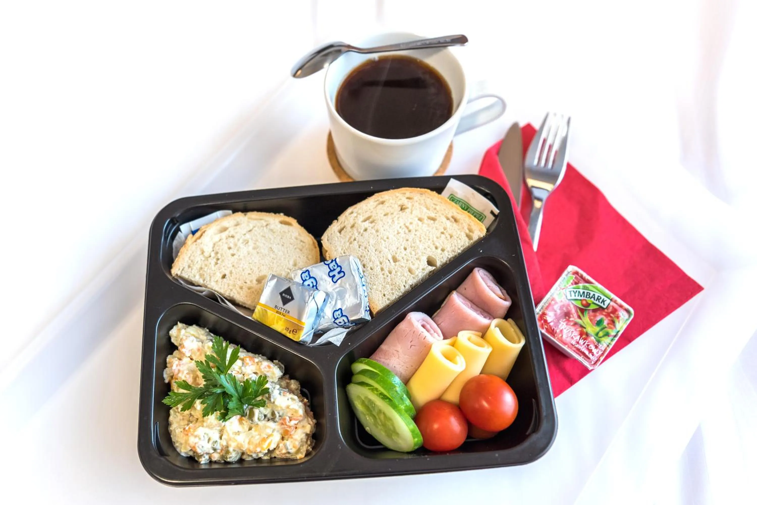 Food in AirPark Balice