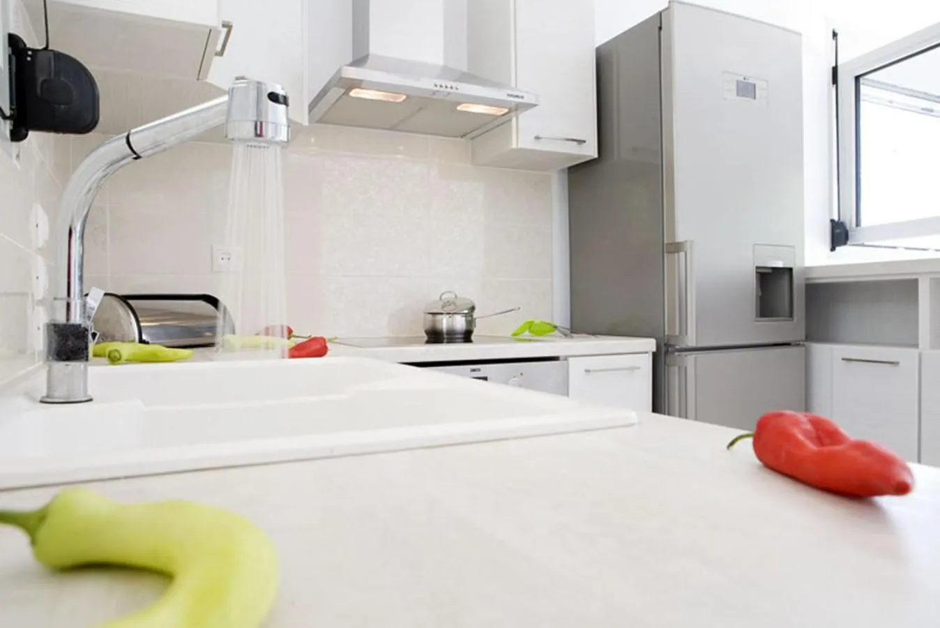 Kitchen or kitchenette, Bed in Dream View Villas