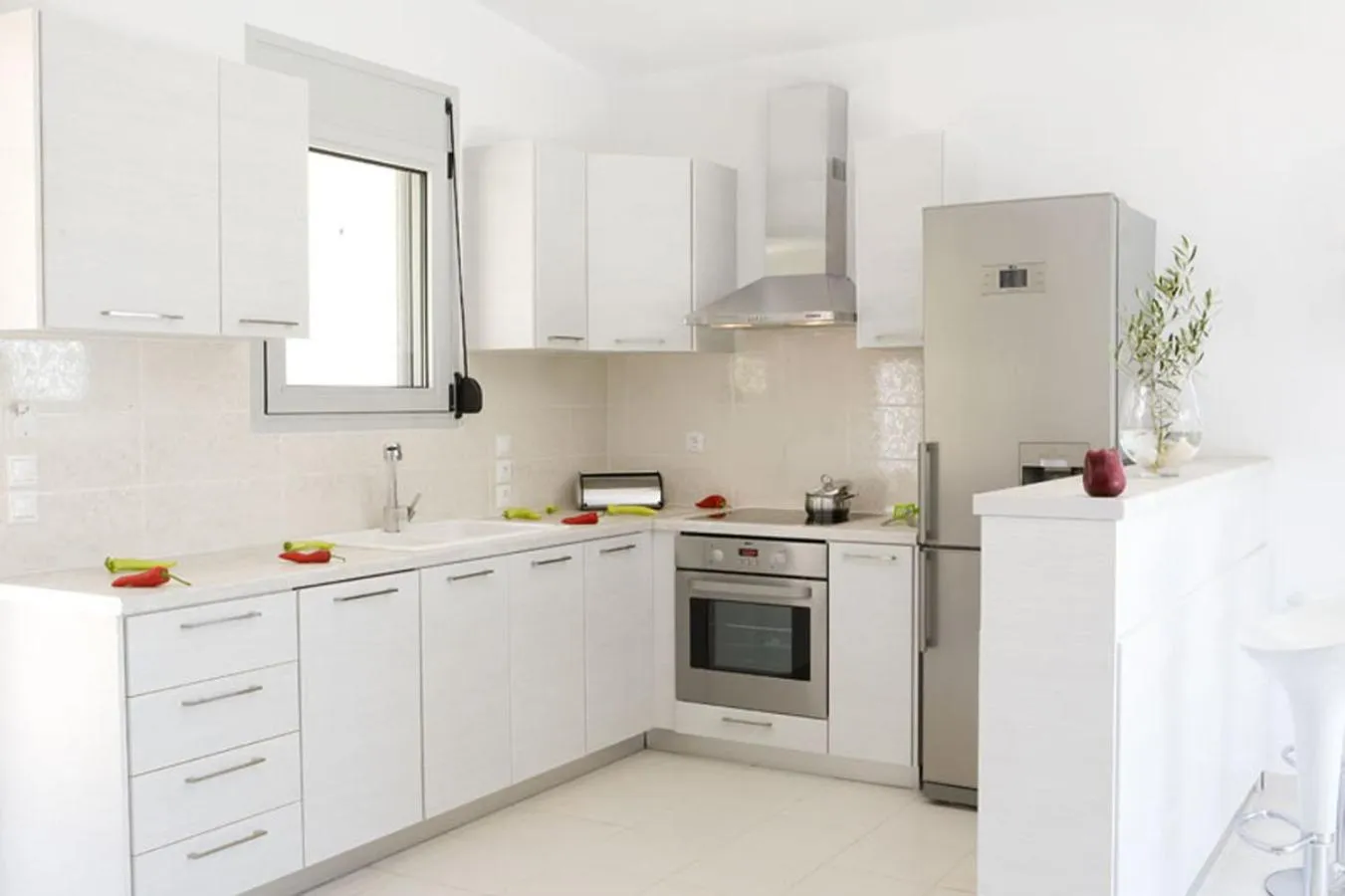 Kitchen or kitchenette in Dream View Villas