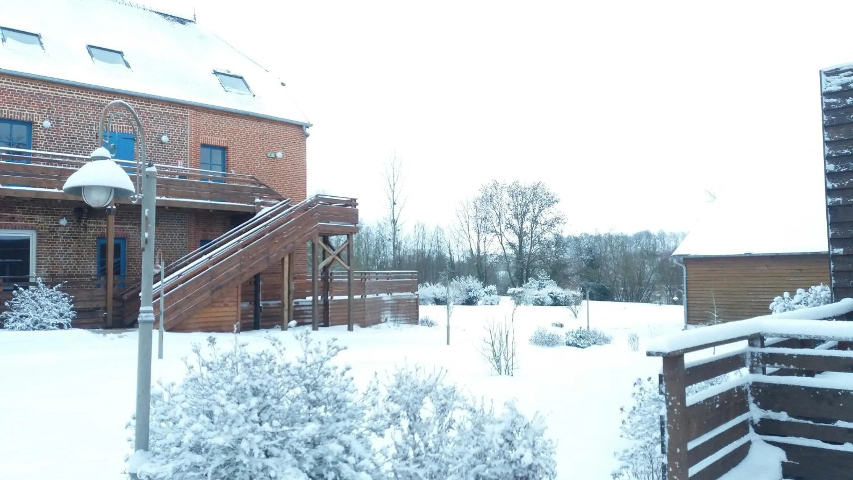Property building in Les Lavandières de Fontaine