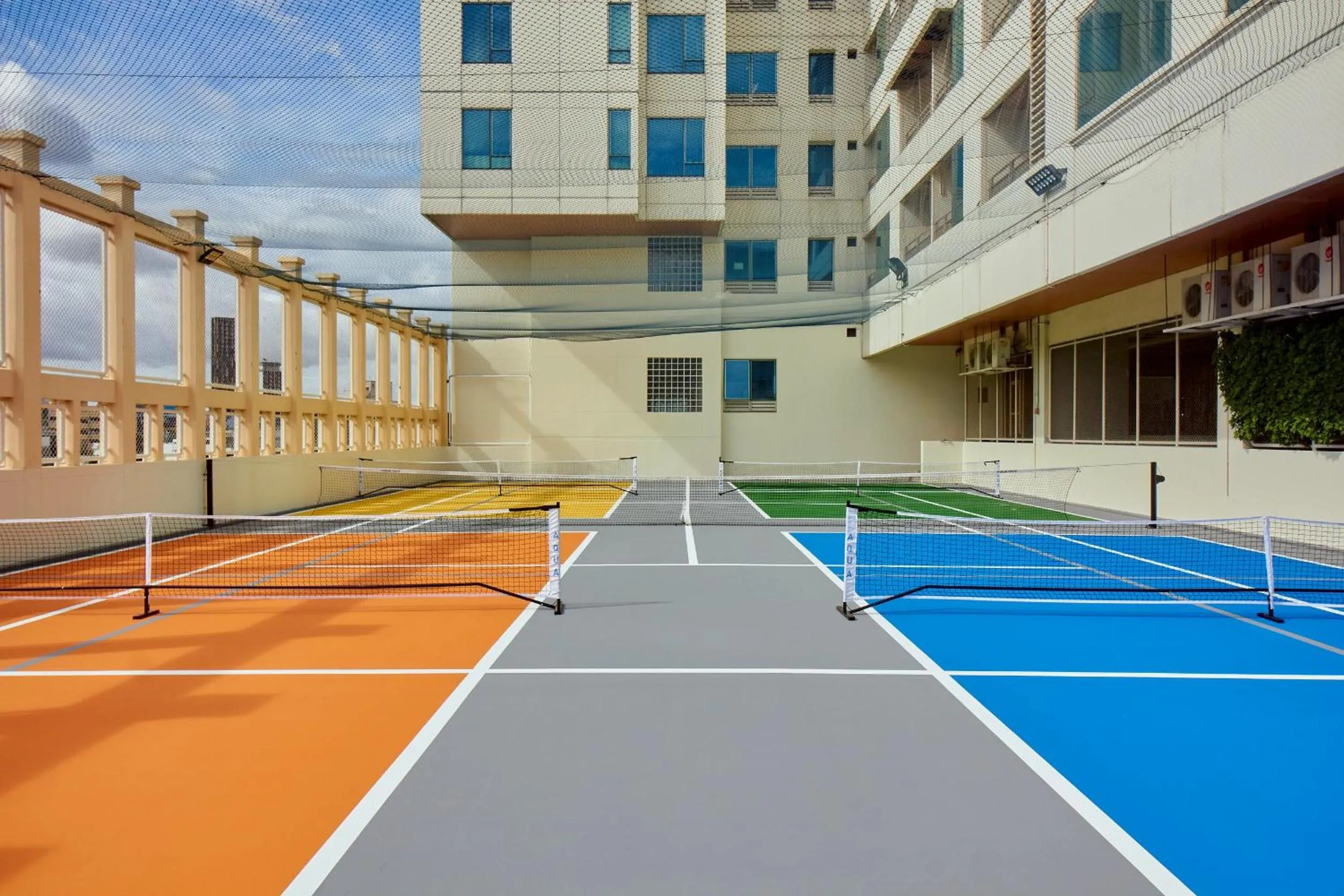 Day in Jasmine Grande Residence